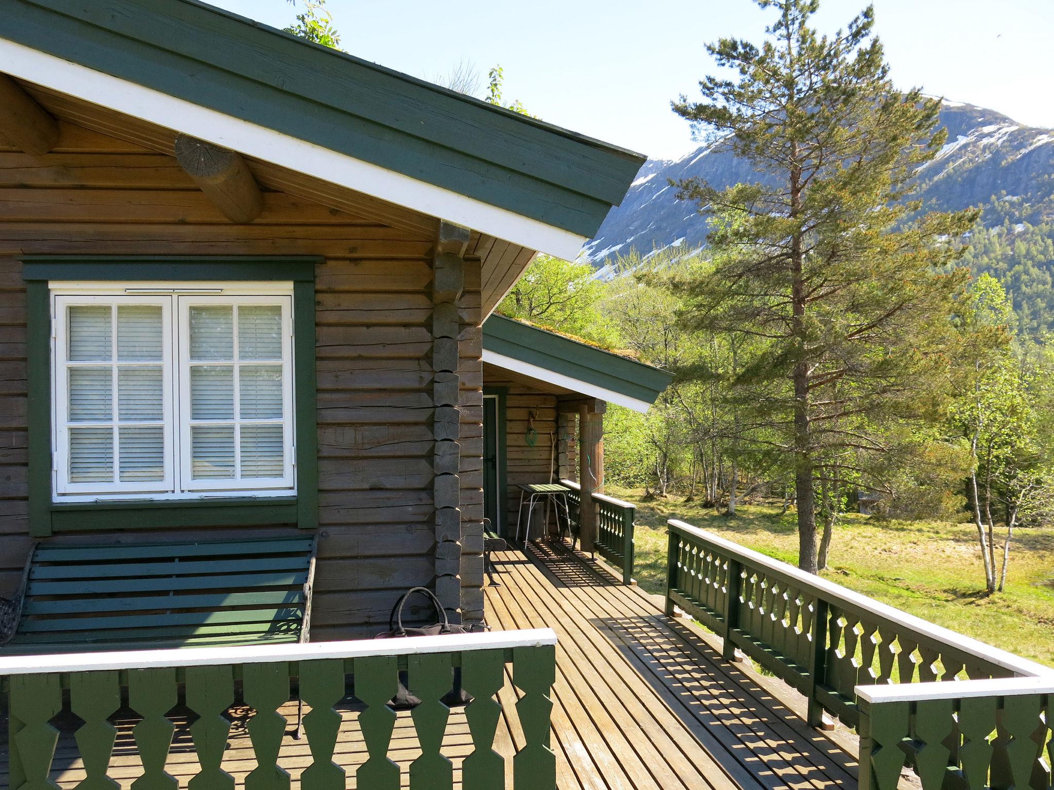 Foto 8 - Casa de 3 habitaciones en Sande i Sunnfjord con jardín y terraza