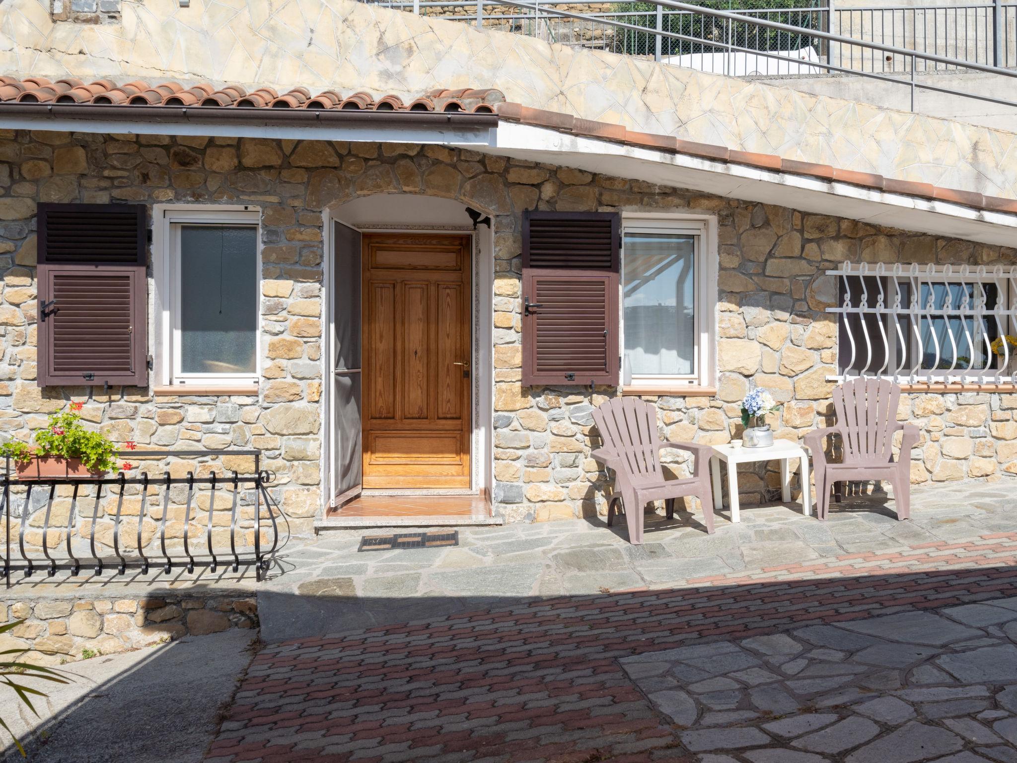 Foto 12 - Casa con 1 camera da letto a Sanremo con terrazza e vista mare