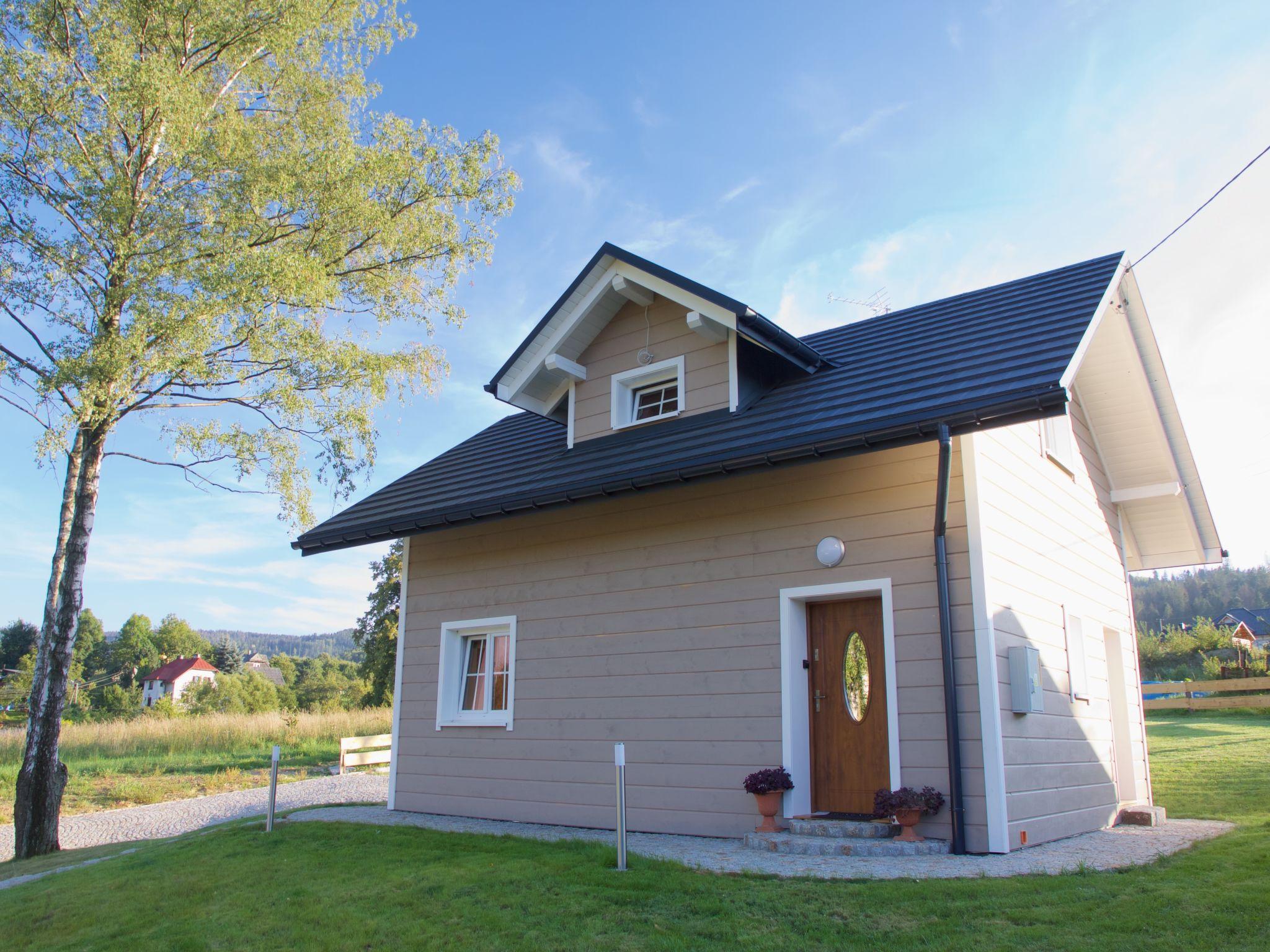 Photo 1 - Maison de 2 chambres à Wisła avec jardin et vues sur la montagne