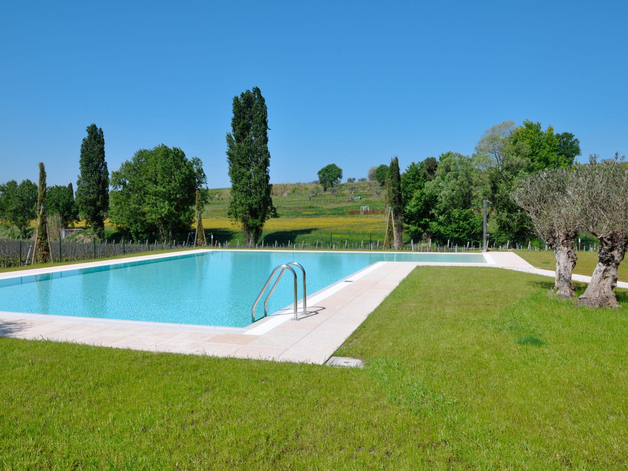 Foto 18 - Apartamento de 3 quartos em Lazise com piscina e jardim