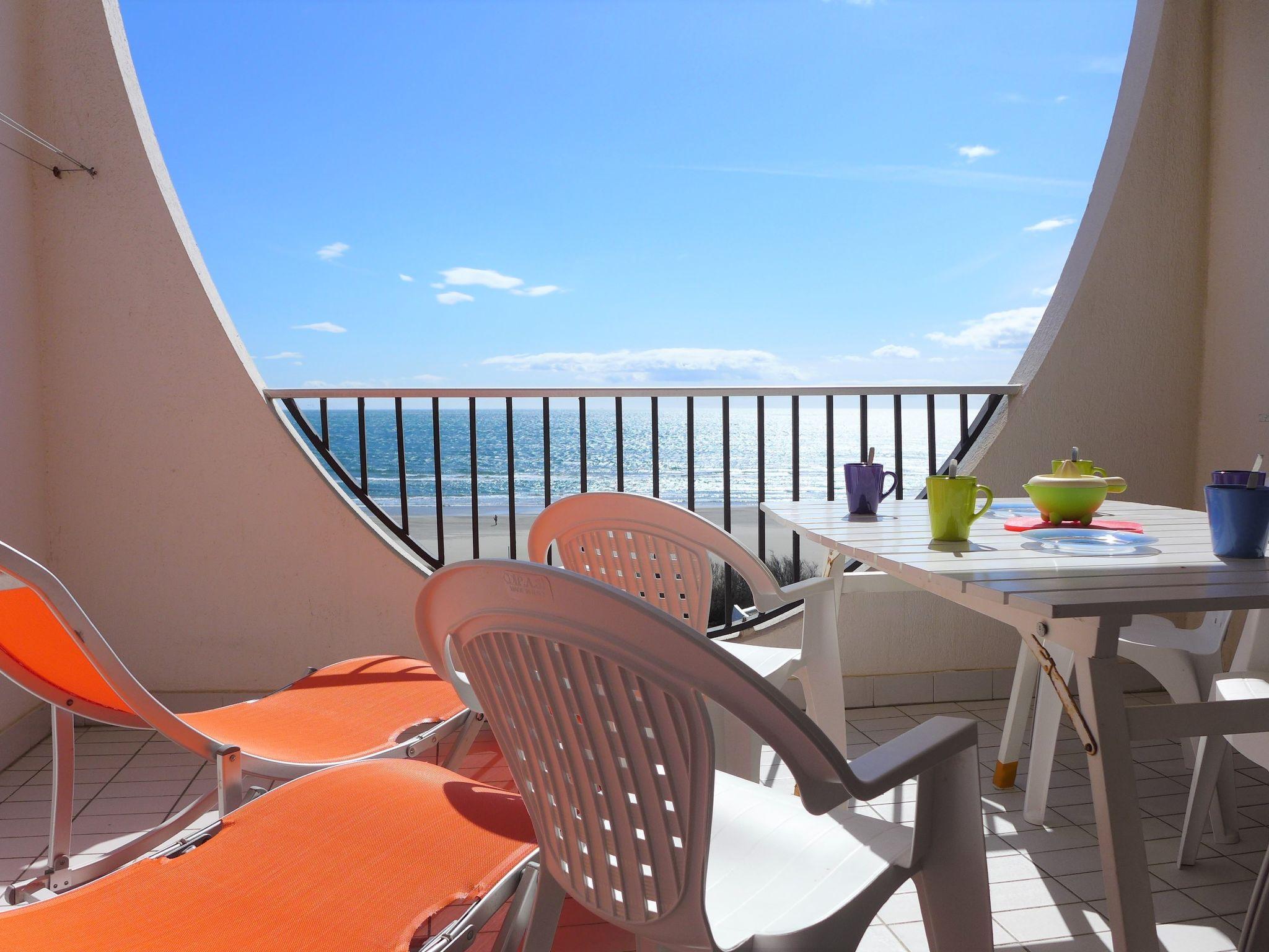 Foto 17 - Apartamento de 1 habitación en La Grande-Motte con terraza y vistas al mar