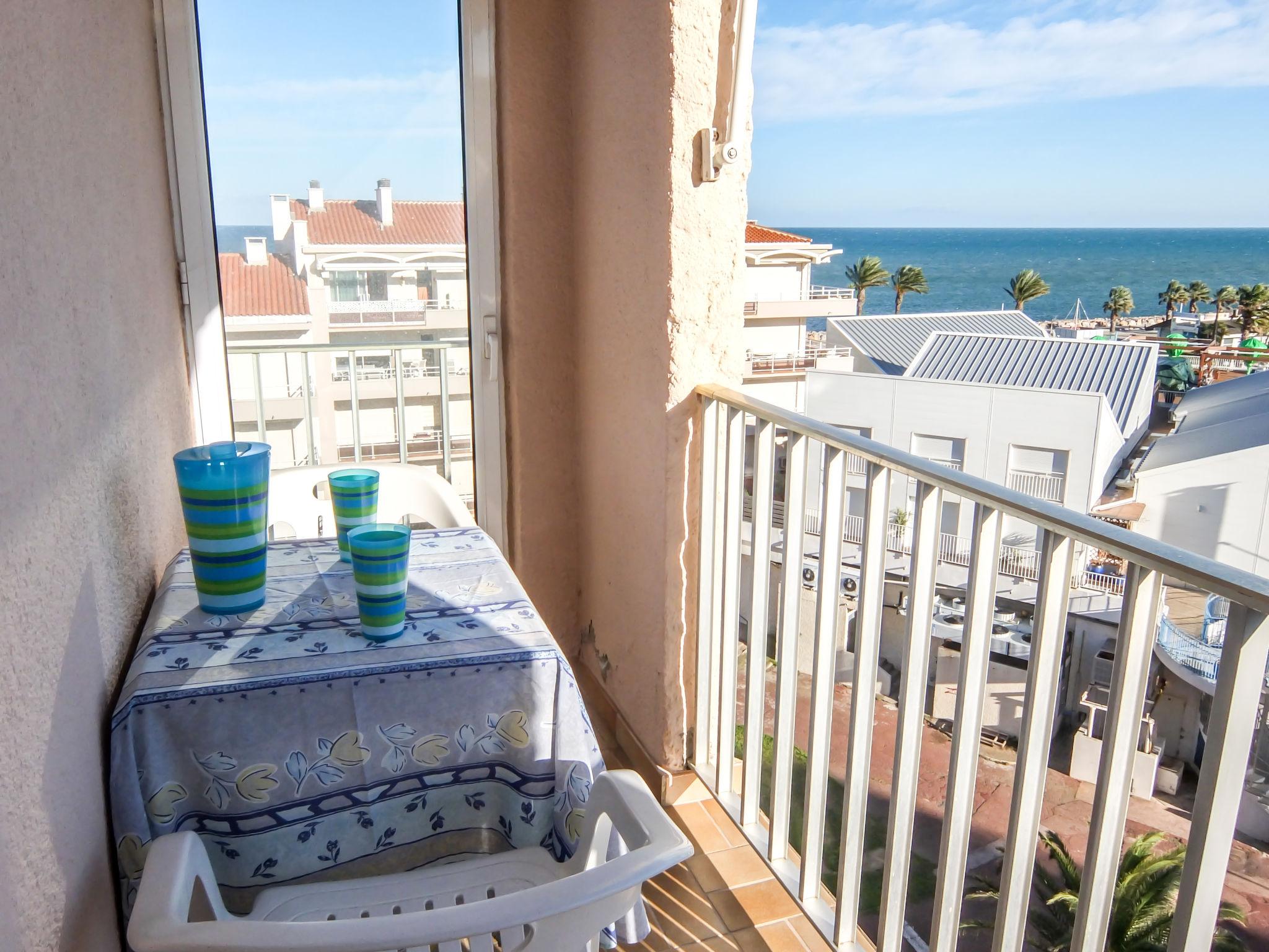 Photo 4 - Appartement de 1 chambre à Saint-Cyprien avec vues à la mer