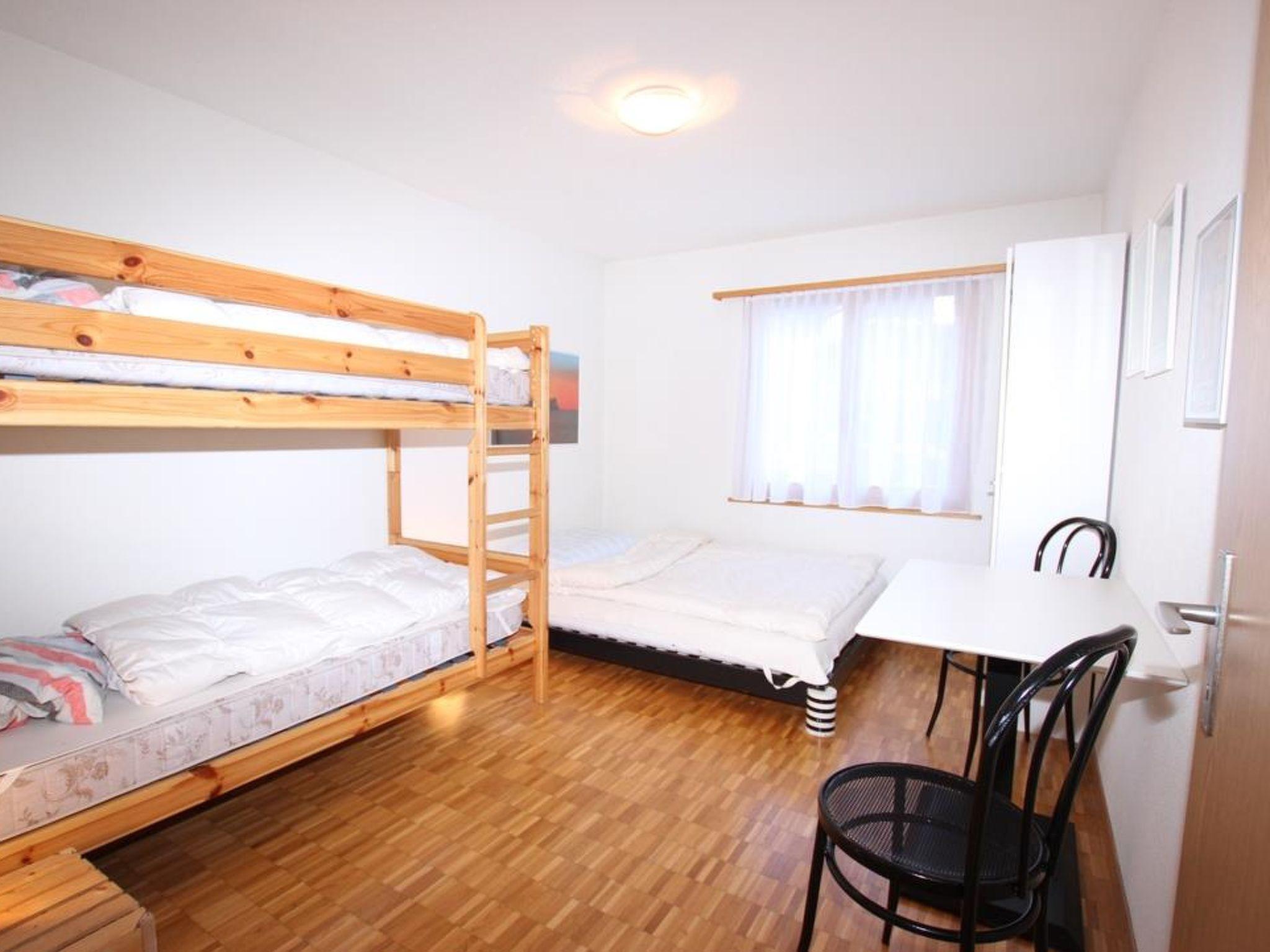 Foto 25 - Appartamento con 2 camere da letto a Zweisimmen
