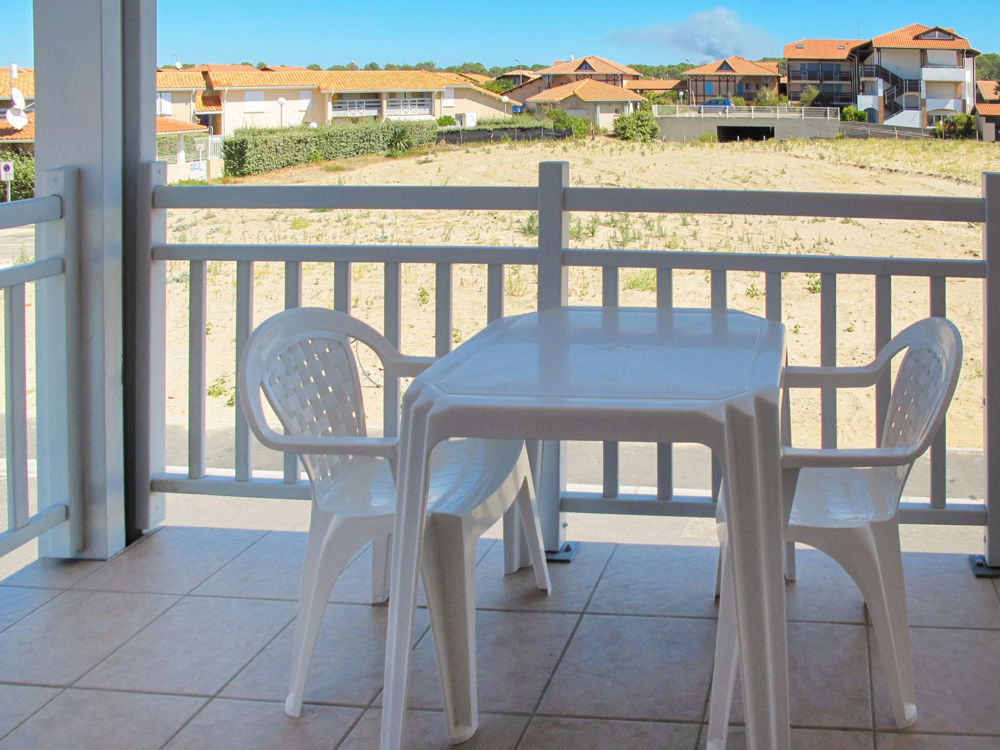 Foto 1 - Appartamento con 2 camere da letto a Biscarrosse con piscina e vista mare