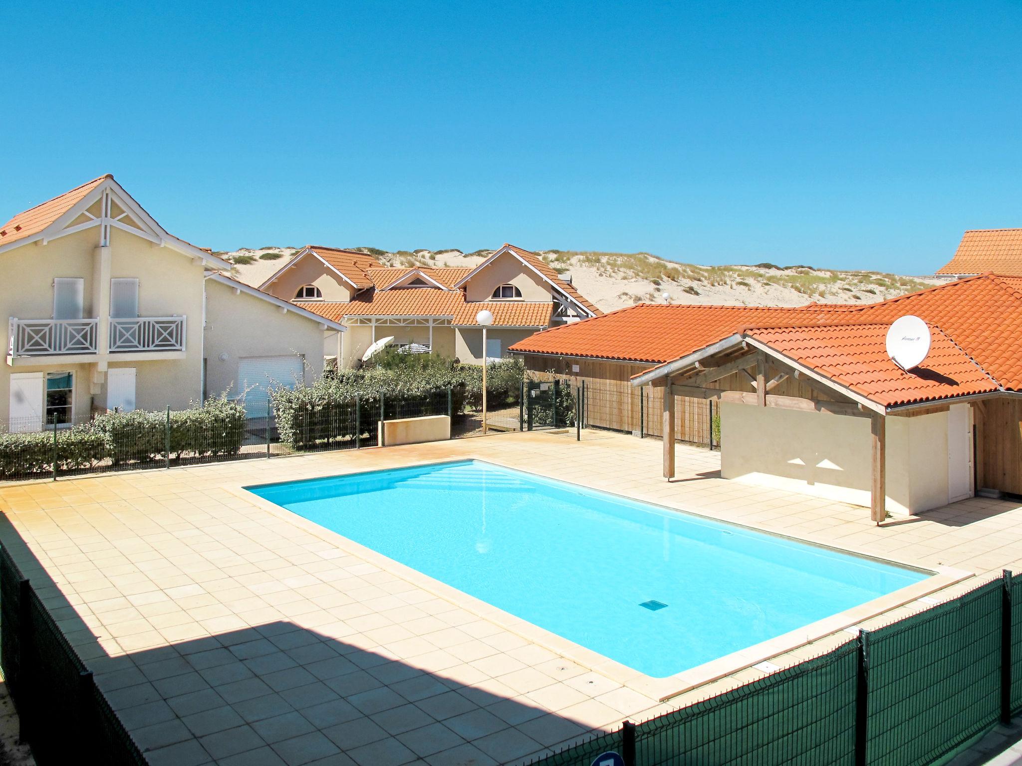 Photo 2 - Appartement de 3 chambres à Biscarrosse avec piscine et vues à la mer