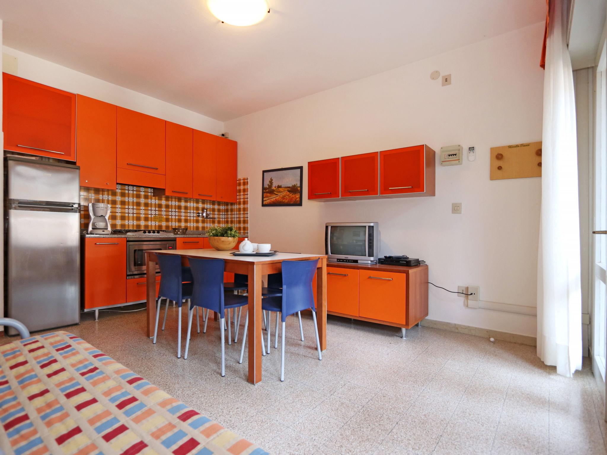 Foto 5 - Apartment mit 2 Schlafzimmern in San Michele al Tagliamento mit garten und blick aufs meer