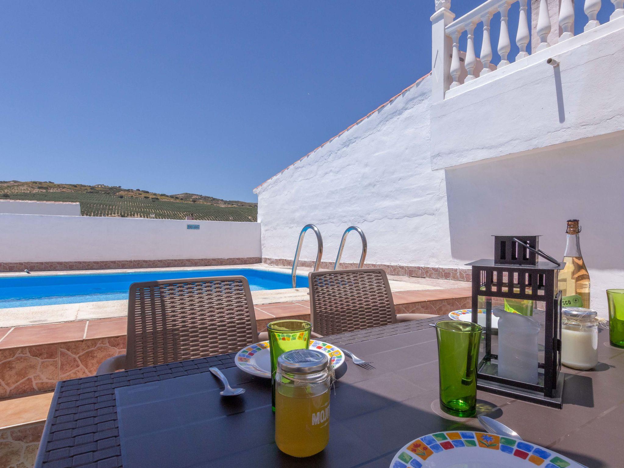 Foto 15 - Casa de 2 quartos em Cacín com piscina privada e jardim