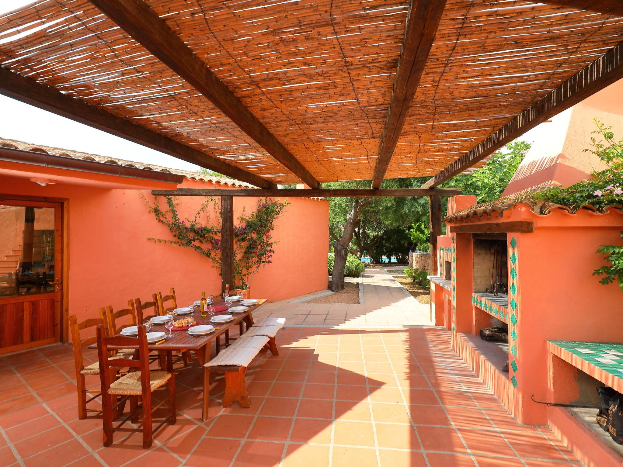 Photo 4 - Maison de 5 chambres à Badesi avec piscine privée et jardin