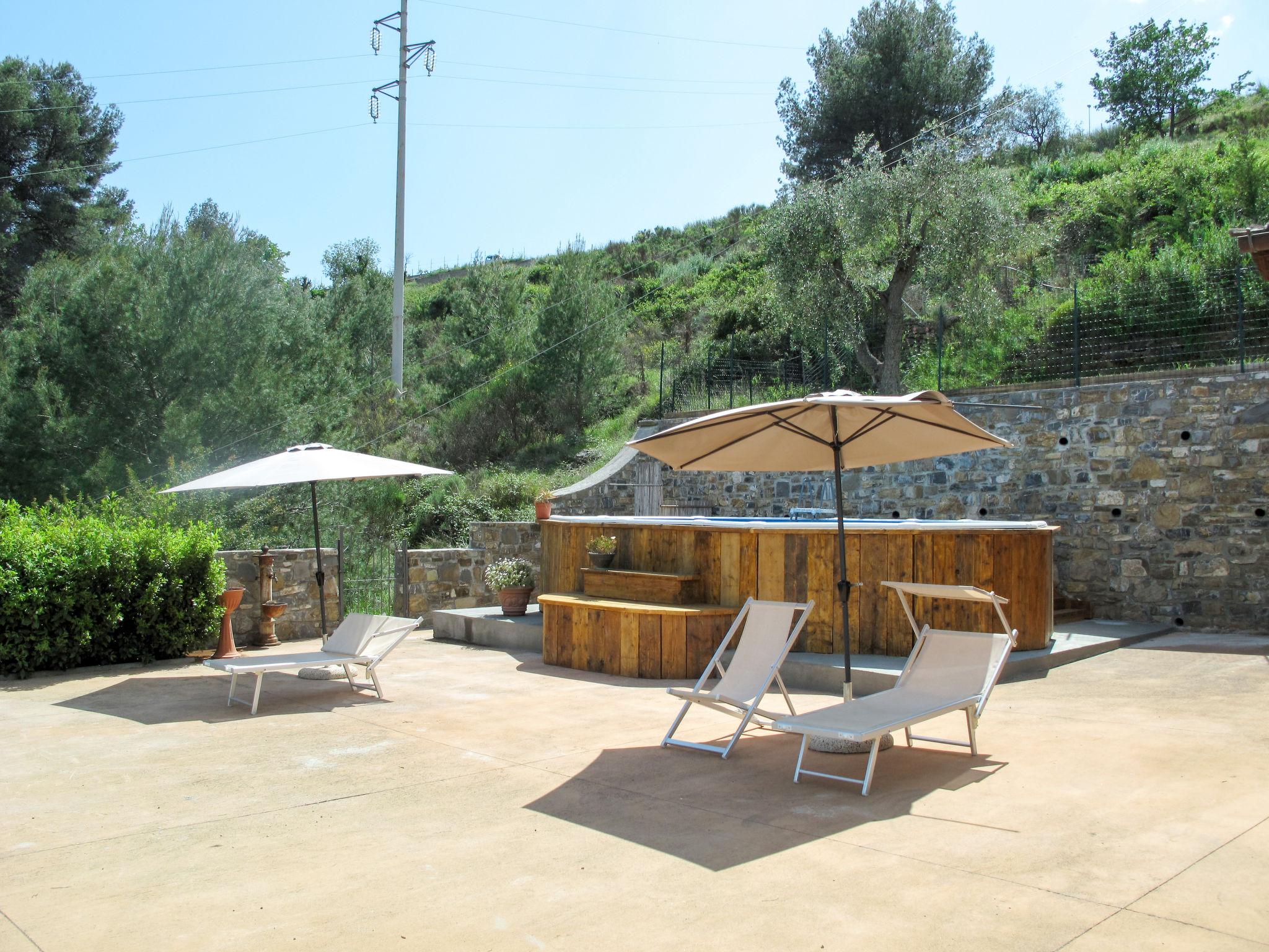 Photo 17 - 2 bedroom House in Cipressa with private pool and garden