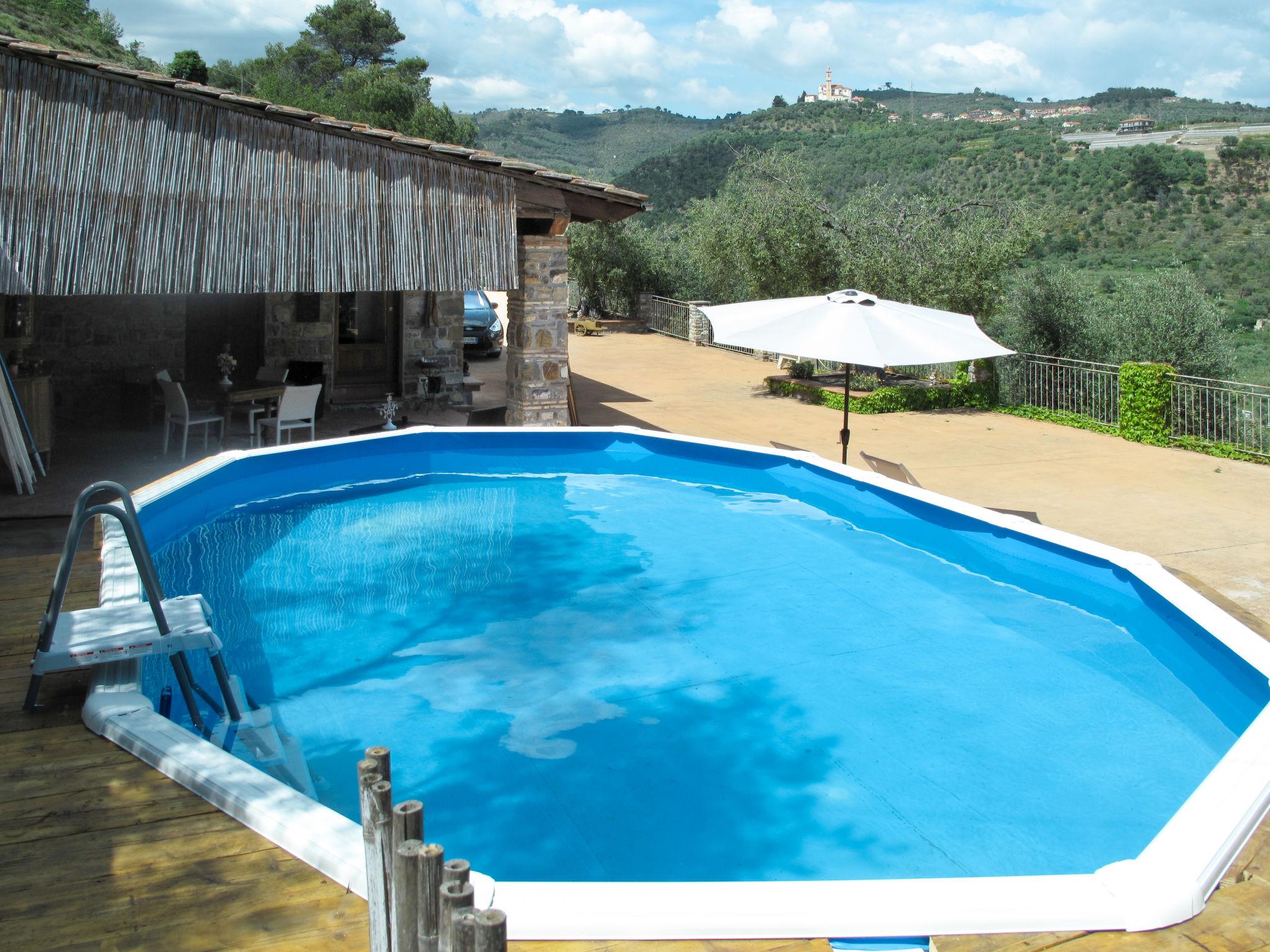 Foto 15 - Casa con 2 camere da letto a Cipressa con piscina privata e giardino