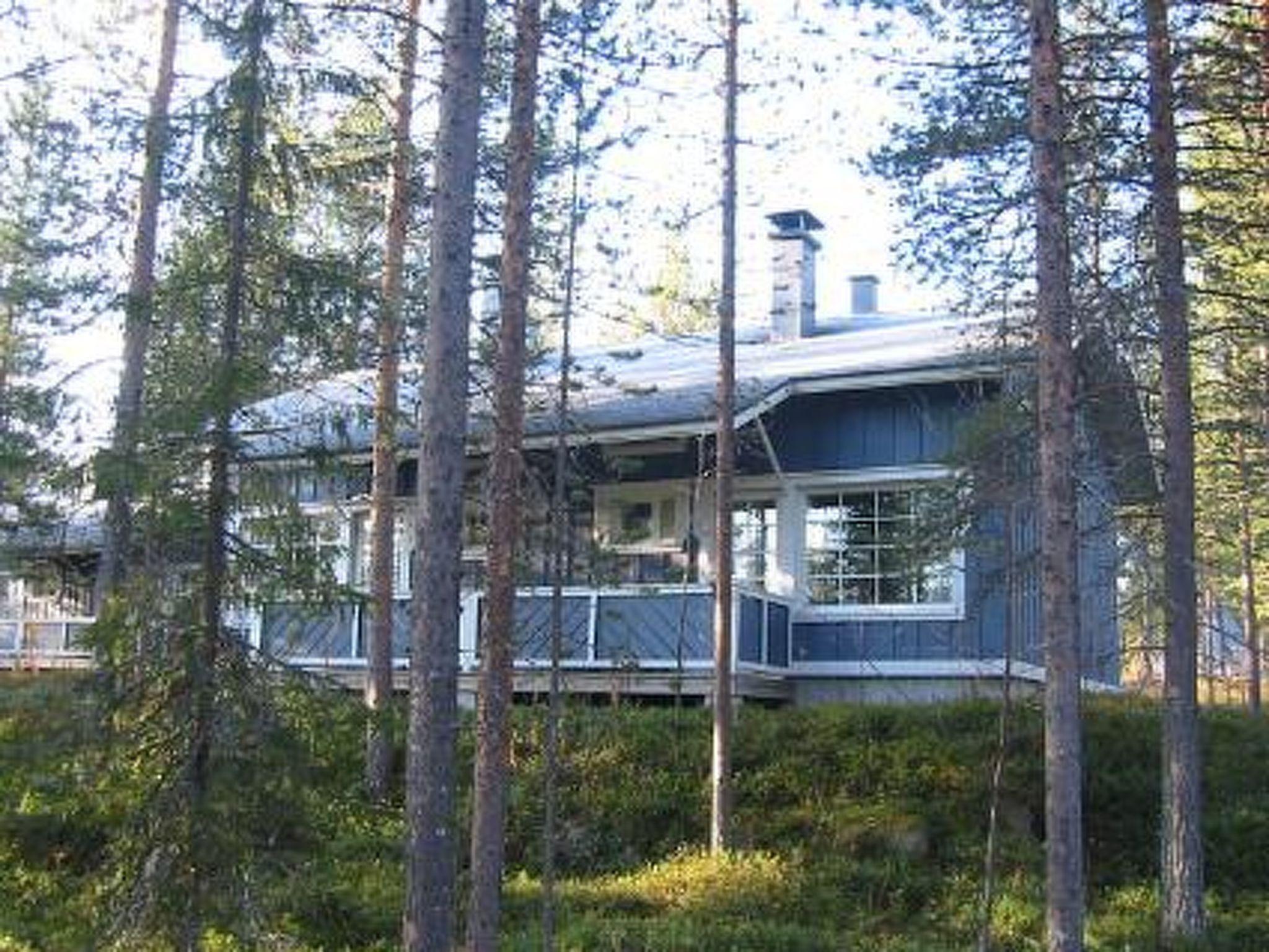 Foto 1 - Casa de 1 habitación en Kittilä con sauna y vistas a la montaña