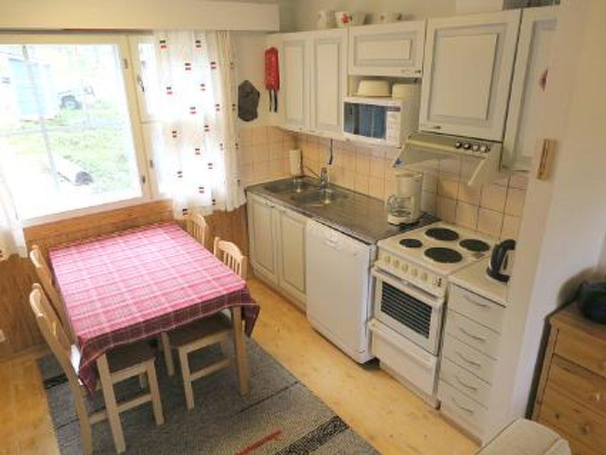 Foto 3 - Haus mit 1 Schlafzimmer in Kittilä mit sauna und blick auf die berge