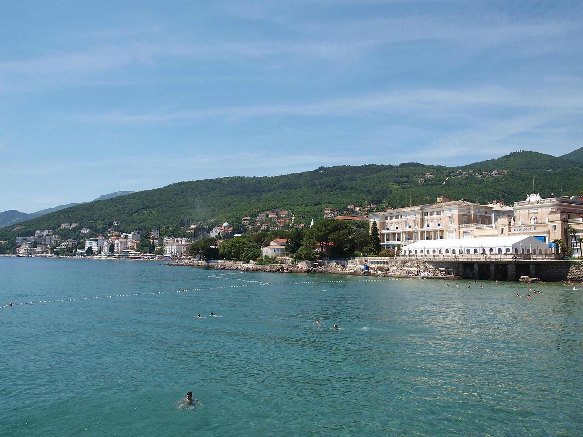 Photo 34 - Maison de 2 chambres à Matulji avec piscine privée et vues à la mer