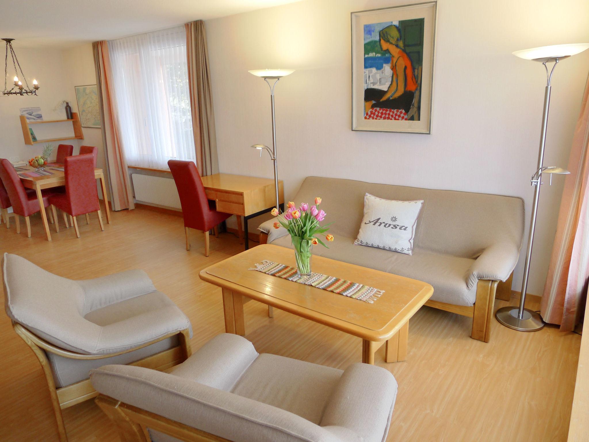 Foto 8 - Apartamento de 1 quarto em Arosa com jardim e vista para a montanha