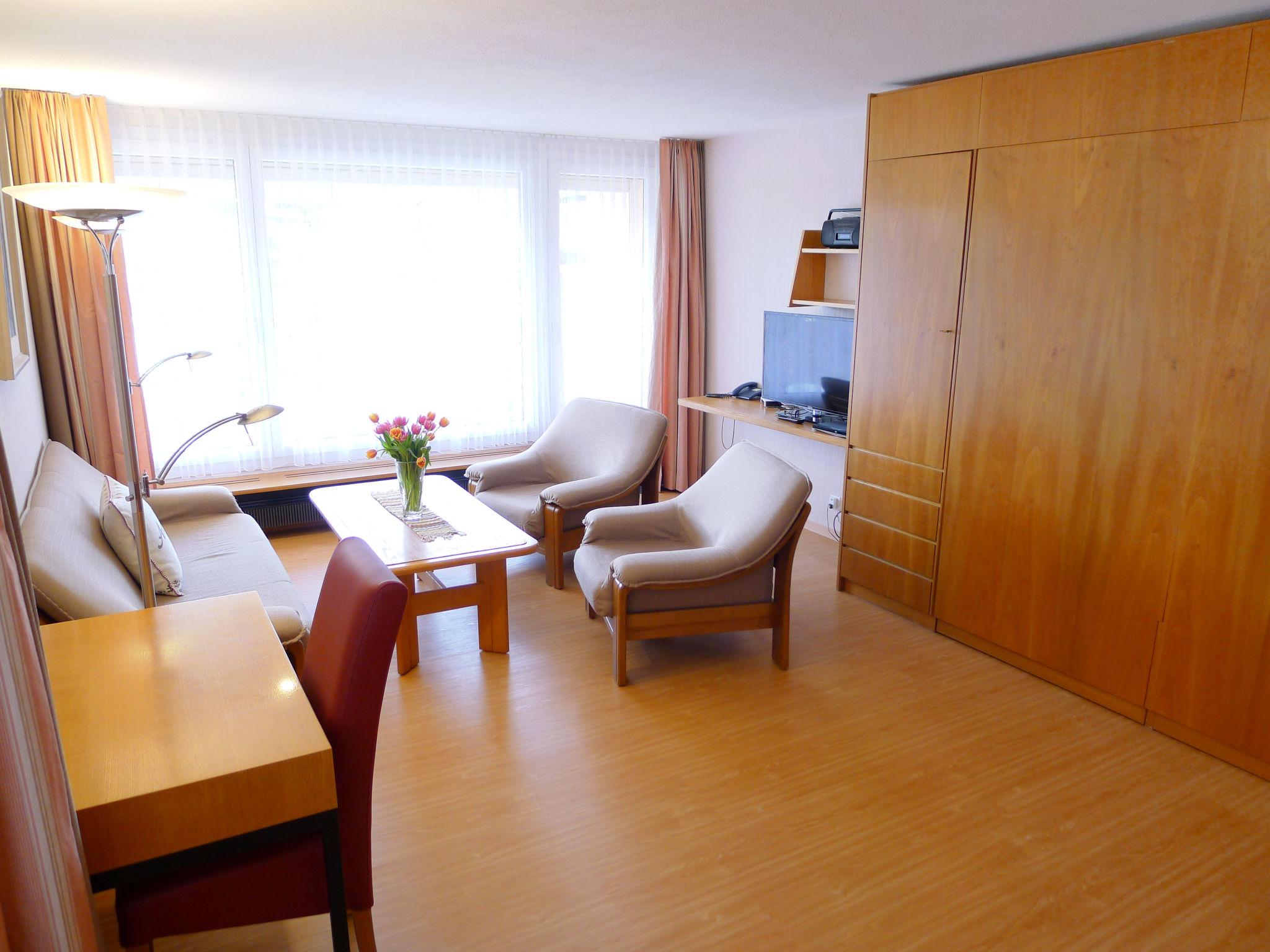 Foto 7 - Apartamento de 1 quarto em Arosa com jardim