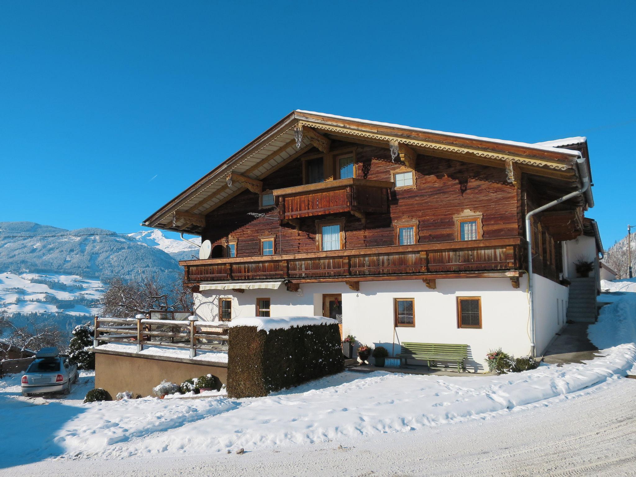 Foto 46 - Appartamento con 3 camere da letto a Stummerberg con terrazza e vista sulle montagne