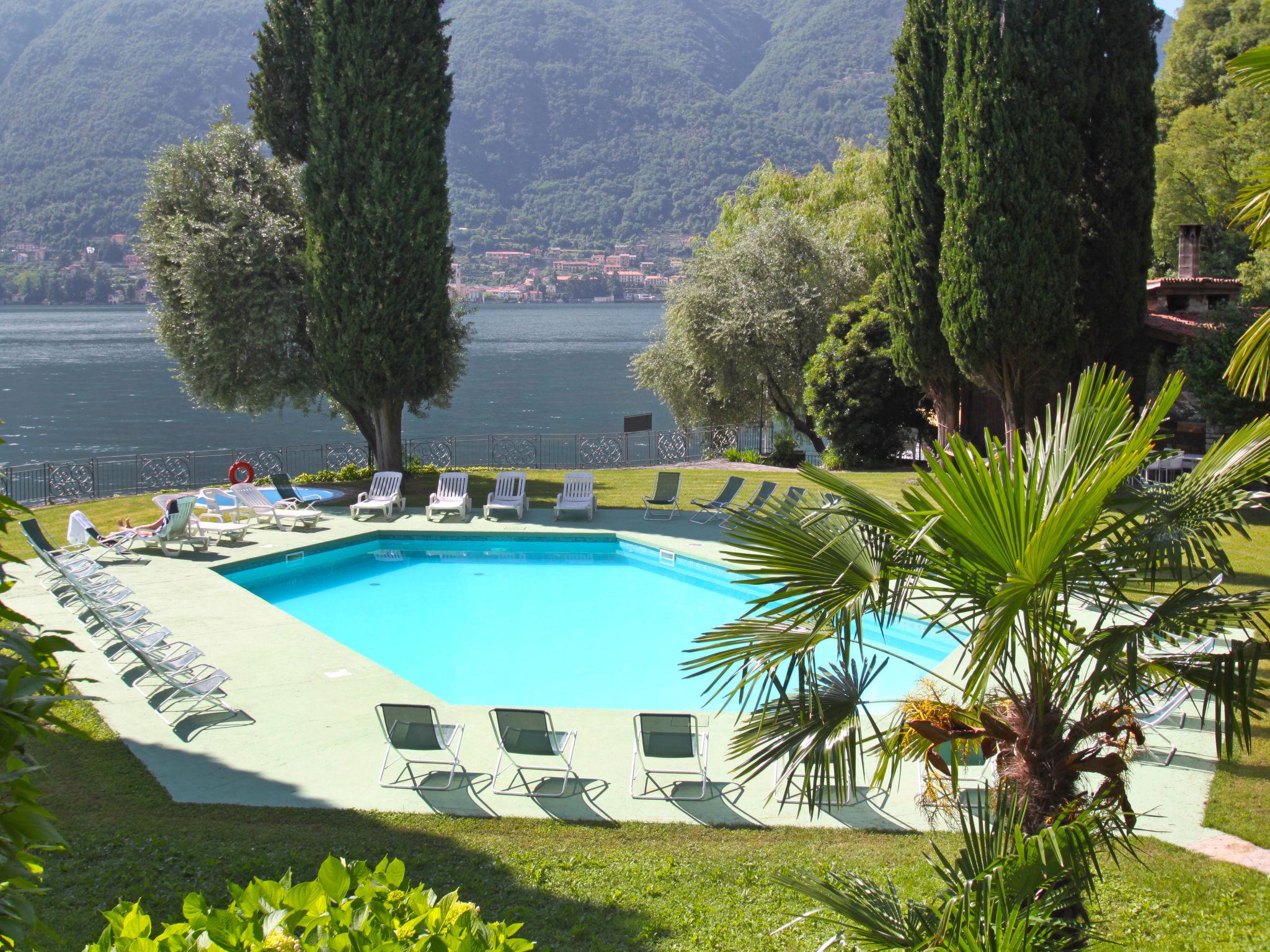 Foto 1 - Apartamento de 2 quartos em Faggeto Lario com piscina e vista para a montanha