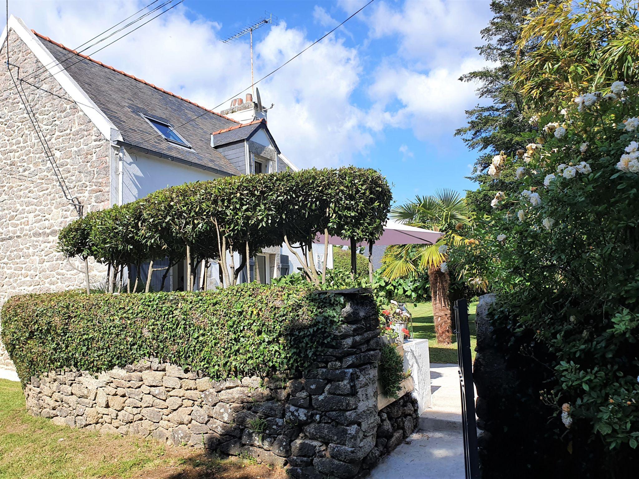 Photo 17 - 3 bedroom House in Trégunc with garden and sea view