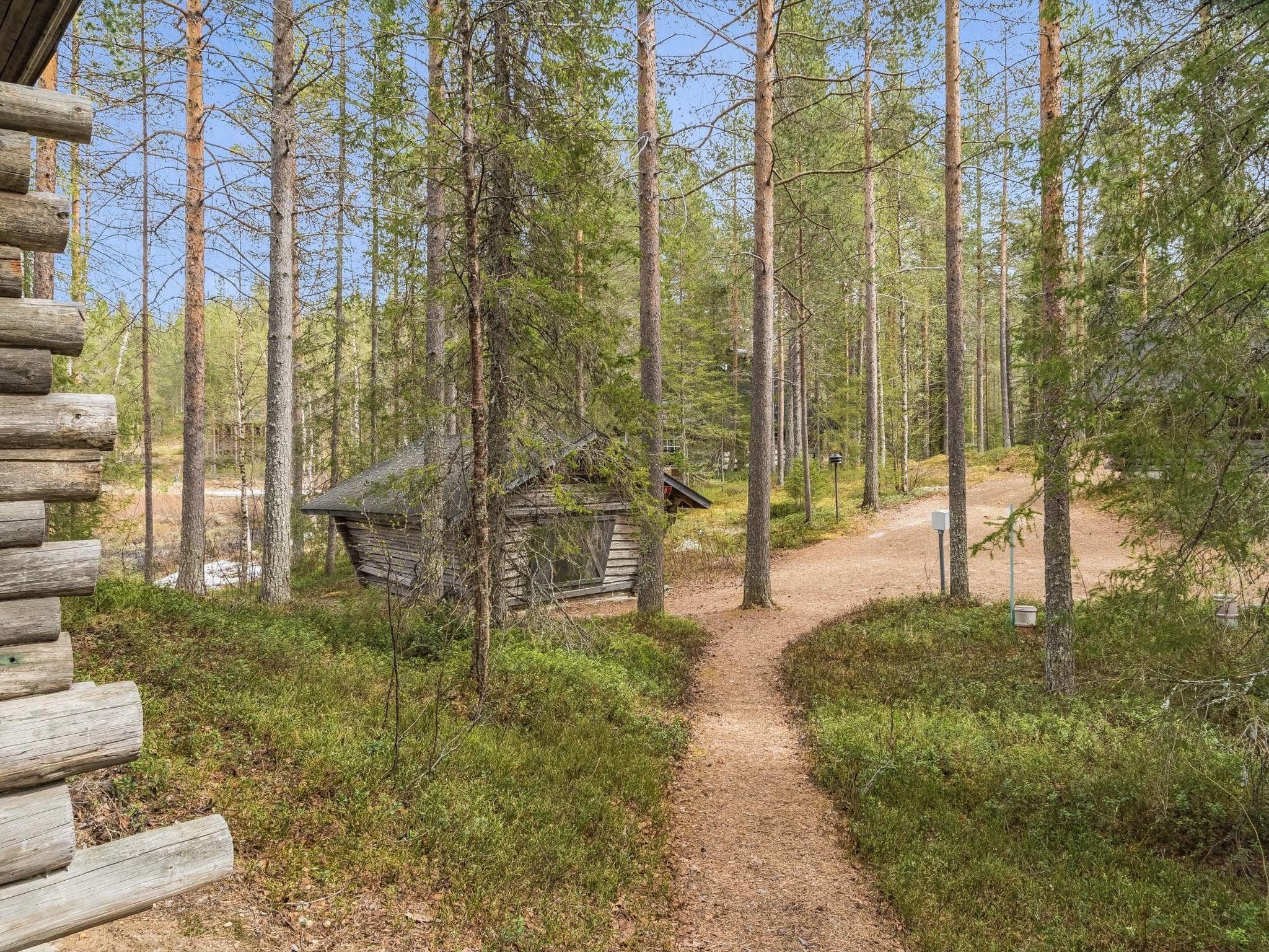 Foto 3 - Haus mit 1 Schlafzimmer in Kolari mit sauna und blick auf die berge