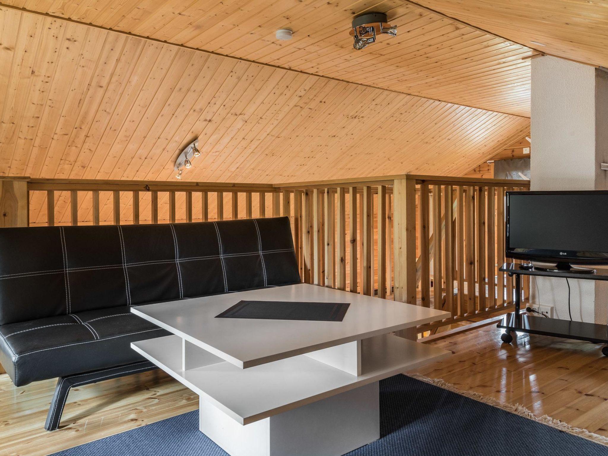 Foto 14 - Casa de 1 quarto em Kolari com sauna e vista para a montanha