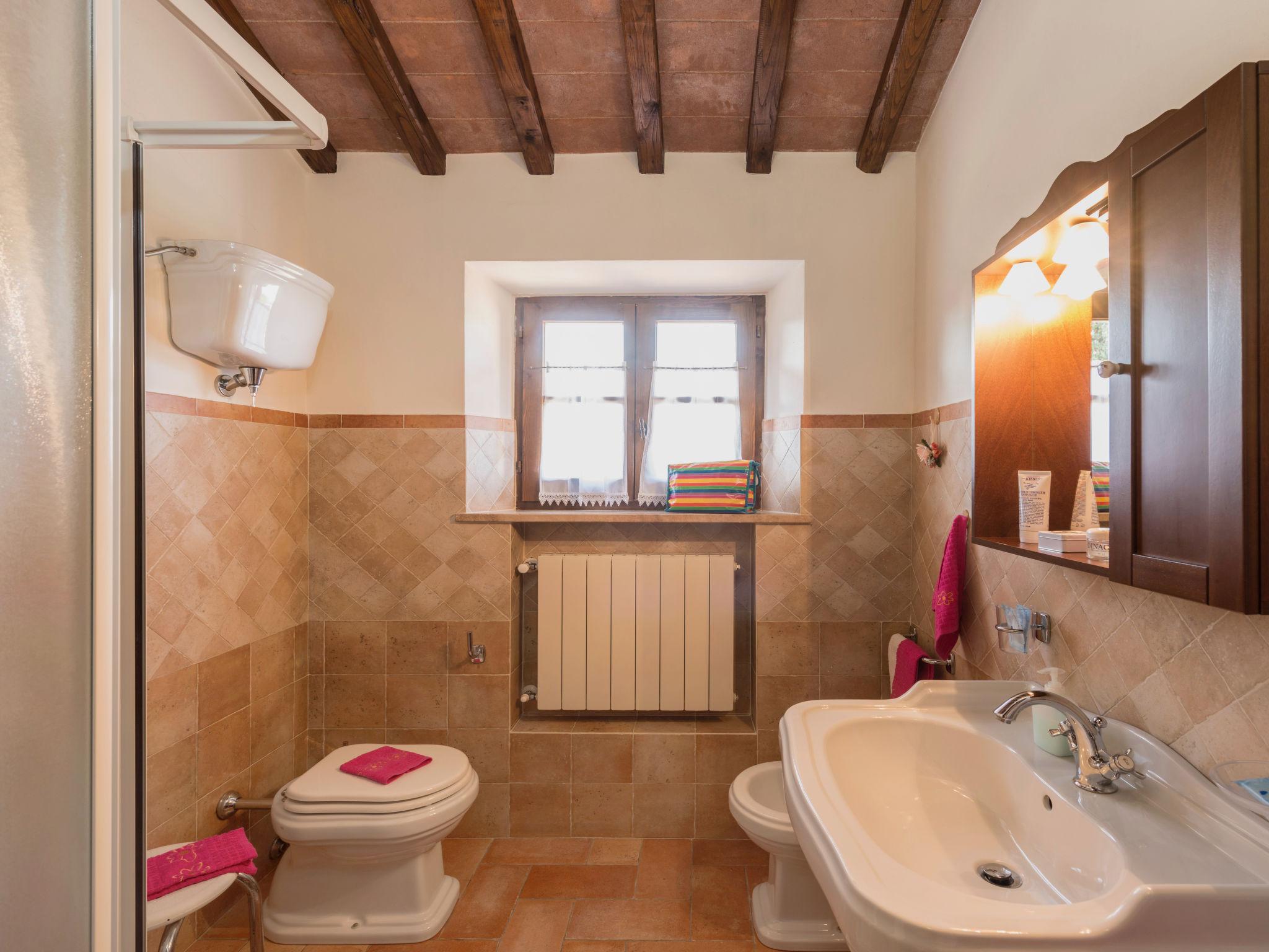 Photo 18 - 3 bedroom House in Città della Pieve with swimming pool and garden