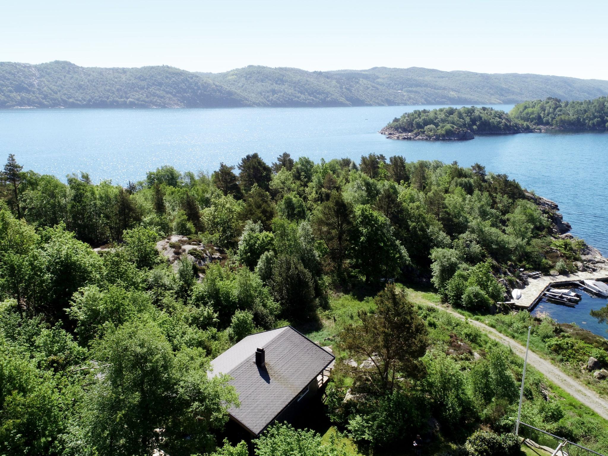 Foto 16 - Haus mit 2 Schlafzimmern in Lyngdal mit terrasse