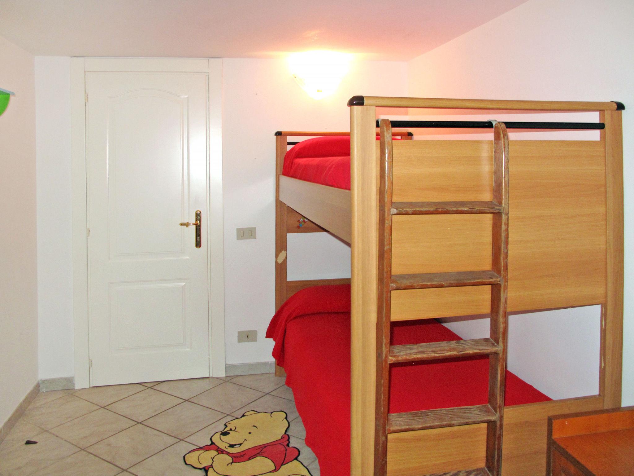Foto 11 - Appartamento con 2 camere da letto a Montignoso con giardino e vista mare