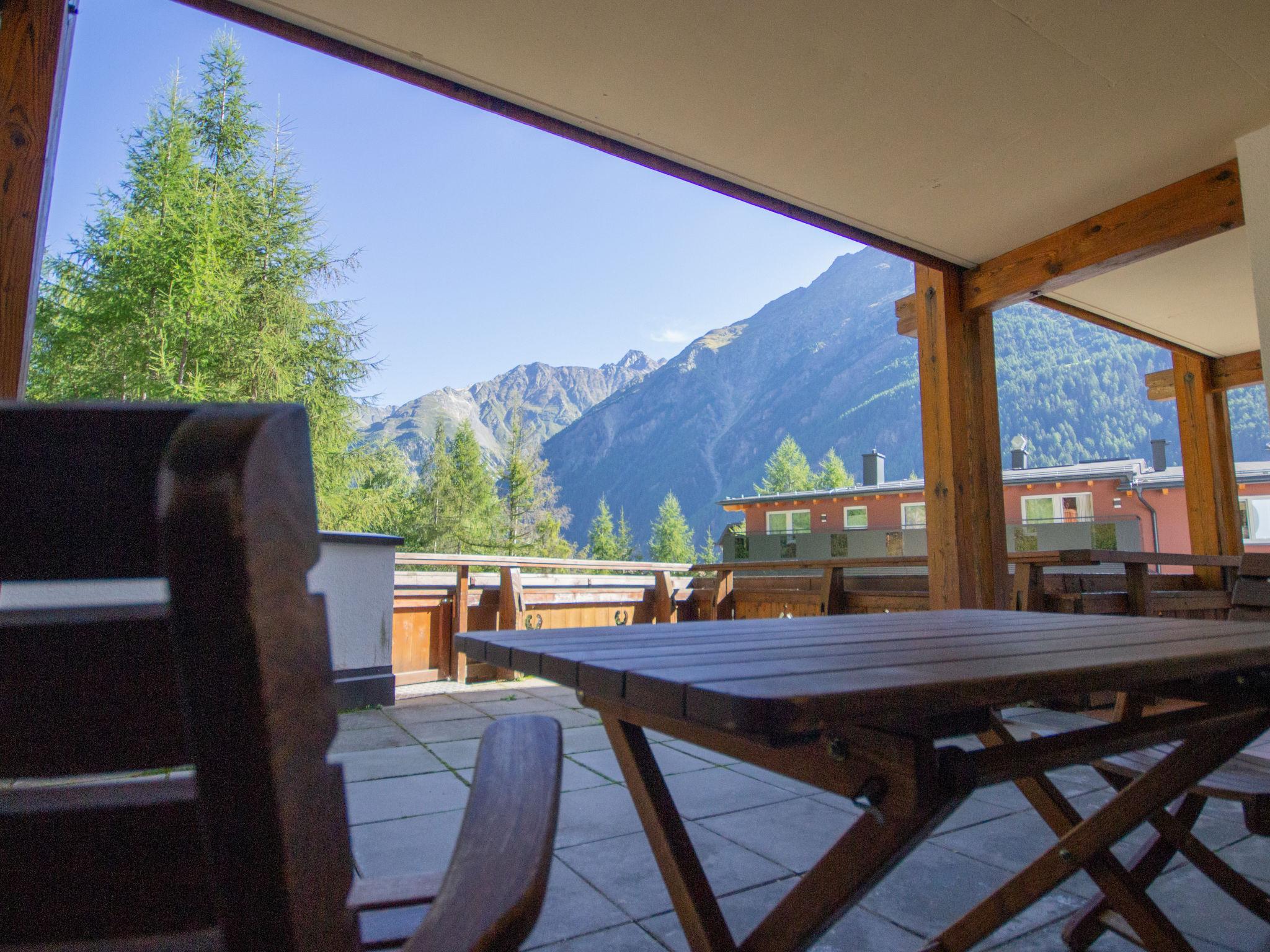 Foto 16 - Apartment mit 5 Schlafzimmern in Sölden mit terrasse und blick auf die berge