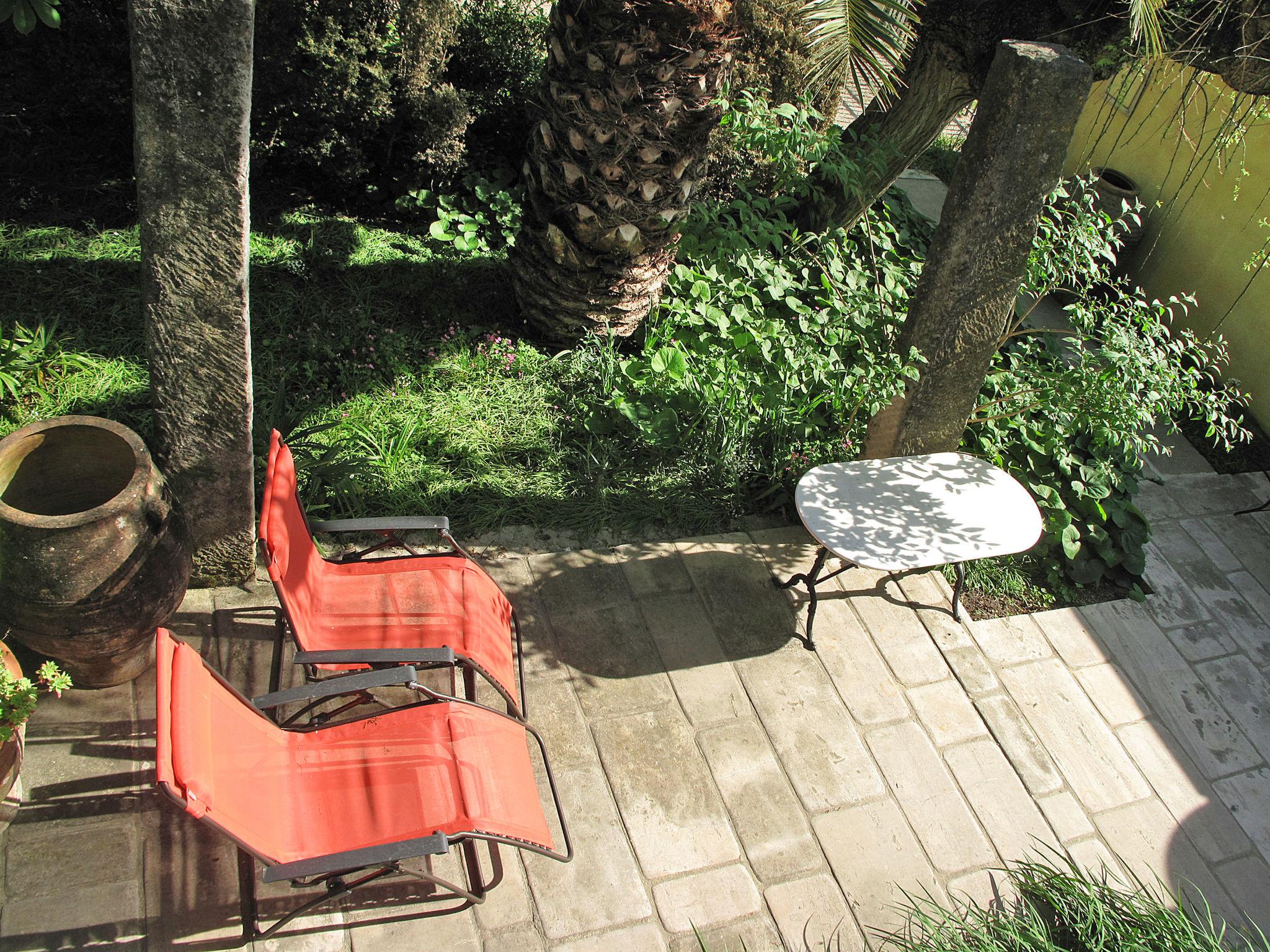 Photo 8 - Maison de 2 chambres à Tarascon avec jardin et terrasse