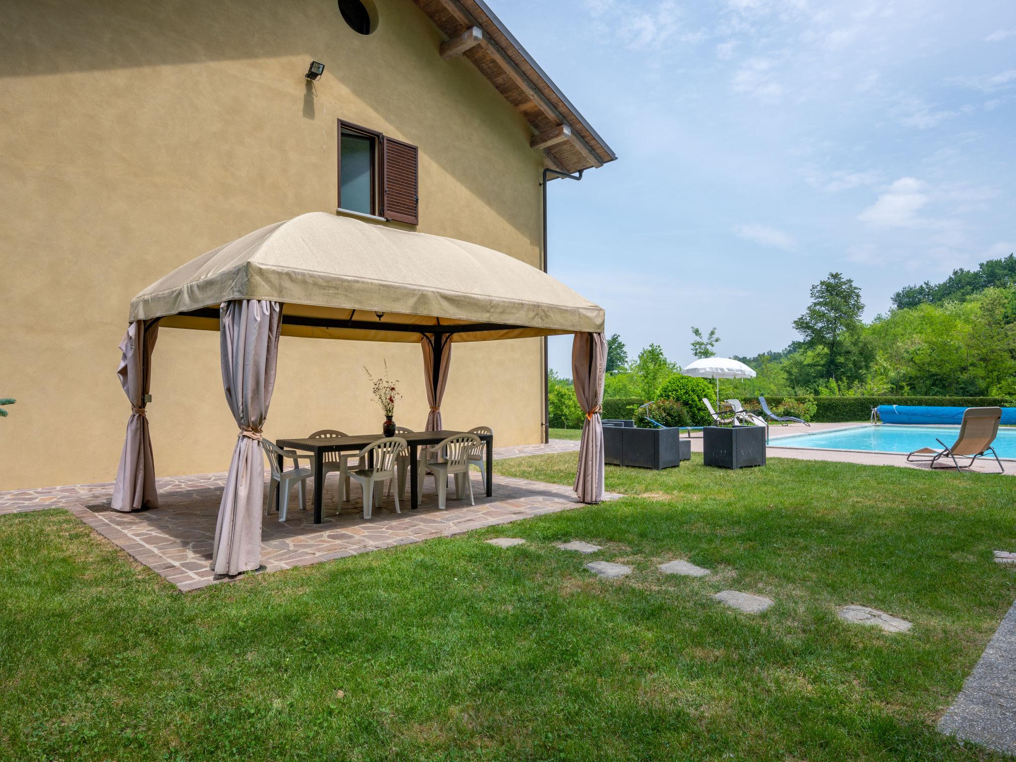 Foto 30 - Casa de 5 habitaciones en Ferrere con piscina privada y jardín