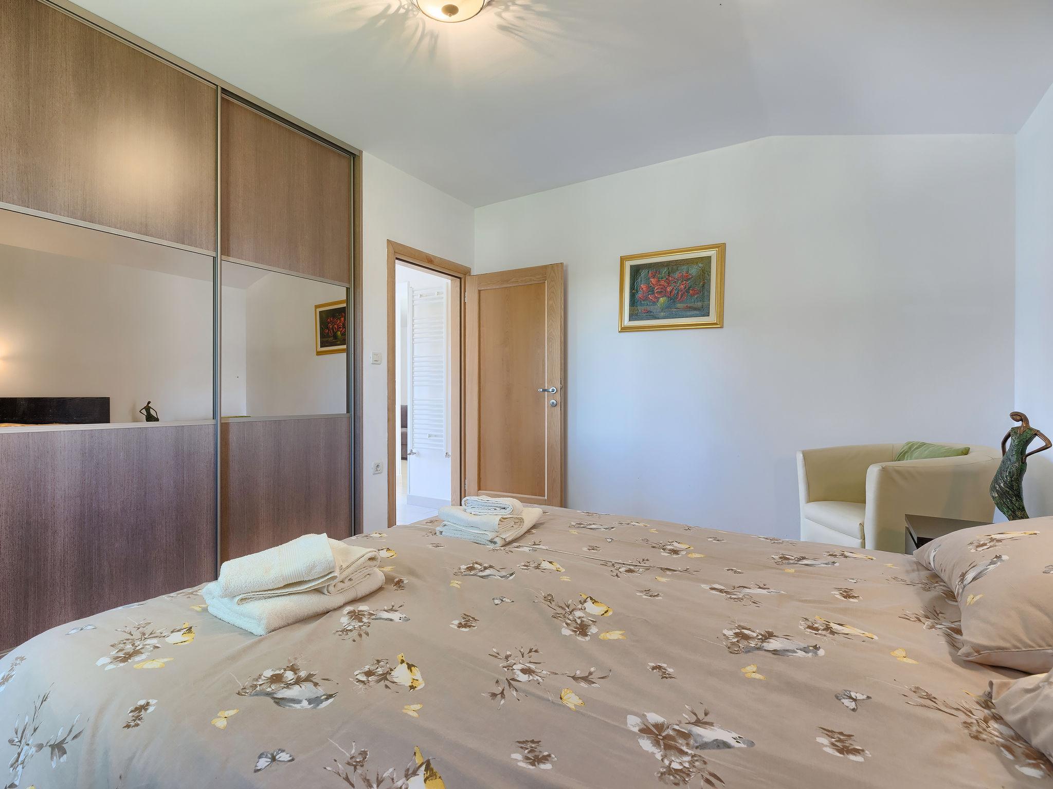 Foto 26 - Casa con 2 camere da letto a Sveti Petar u Šumi con piscina privata e vista mare