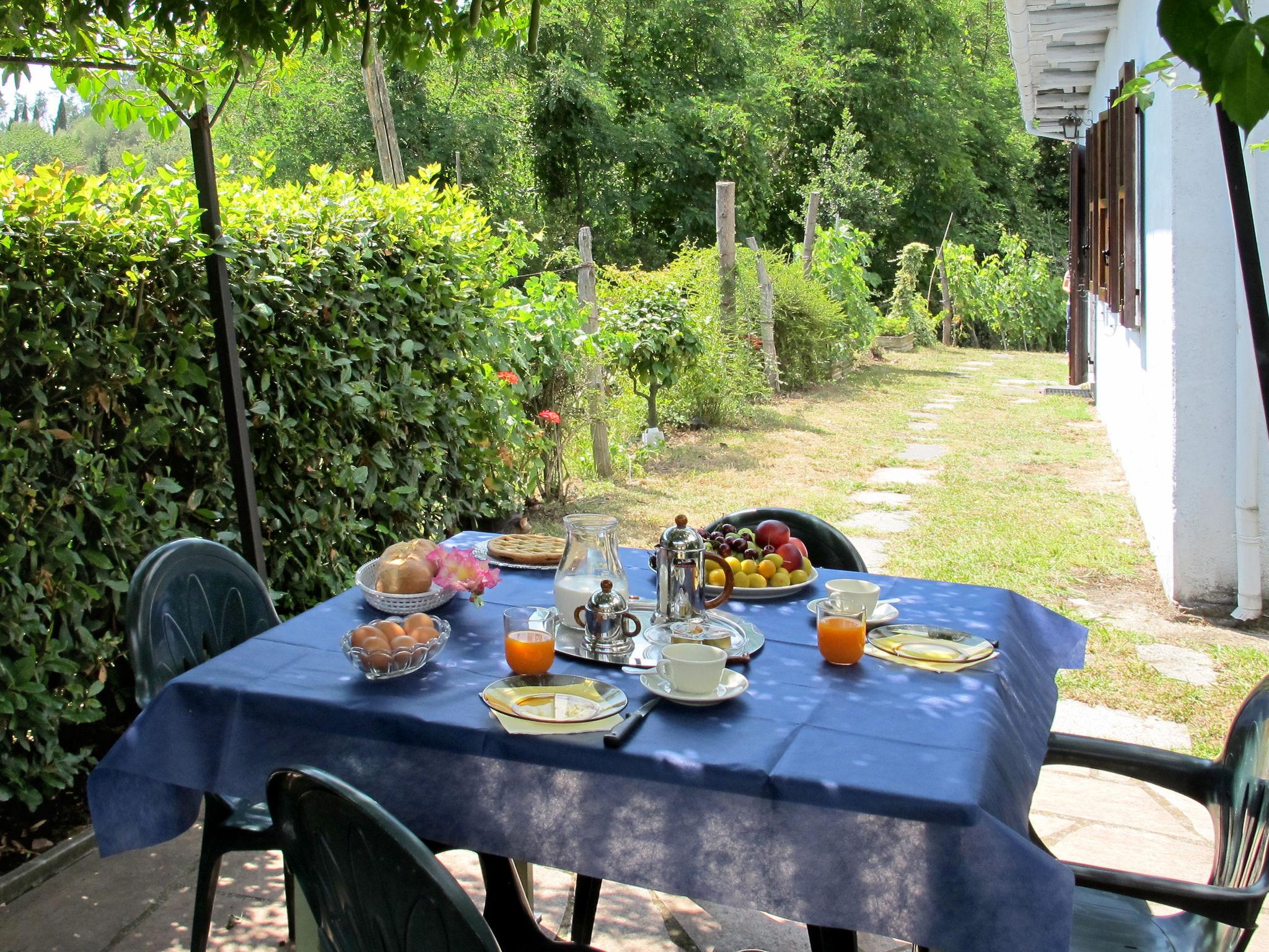 Foto 3 - Casa de 2 quartos em Montignoso com jardim e terraço