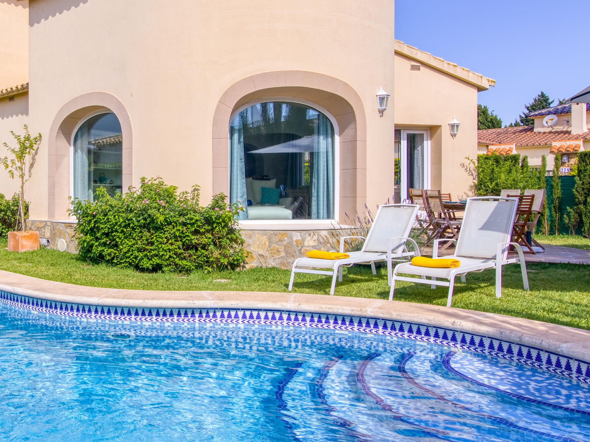 Foto 26 - Casa de 3 quartos em Oliva com piscina privada e vistas do mar