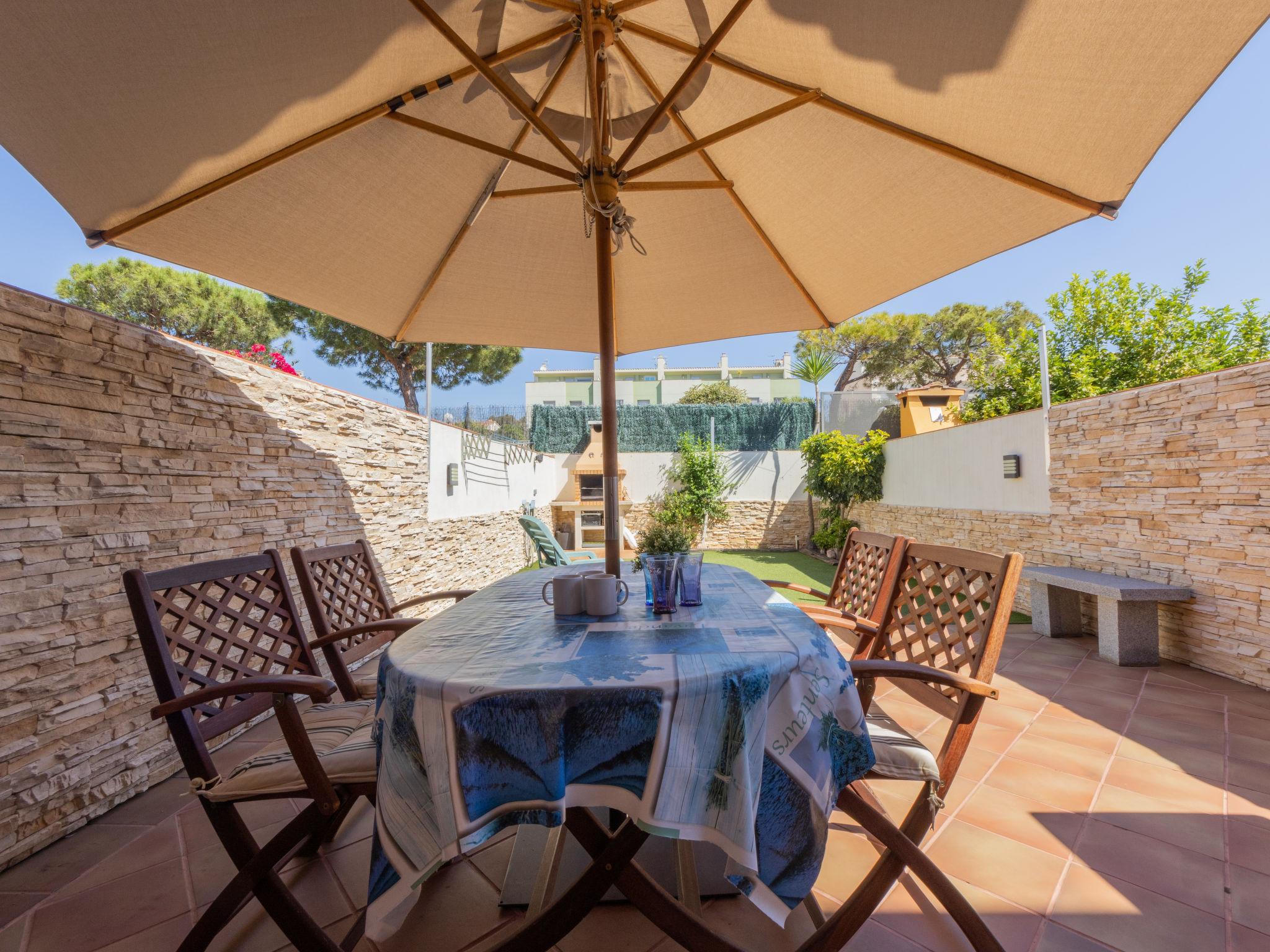 Photo 23 - Maison de 3 chambres à Creixell avec jardin et terrasse