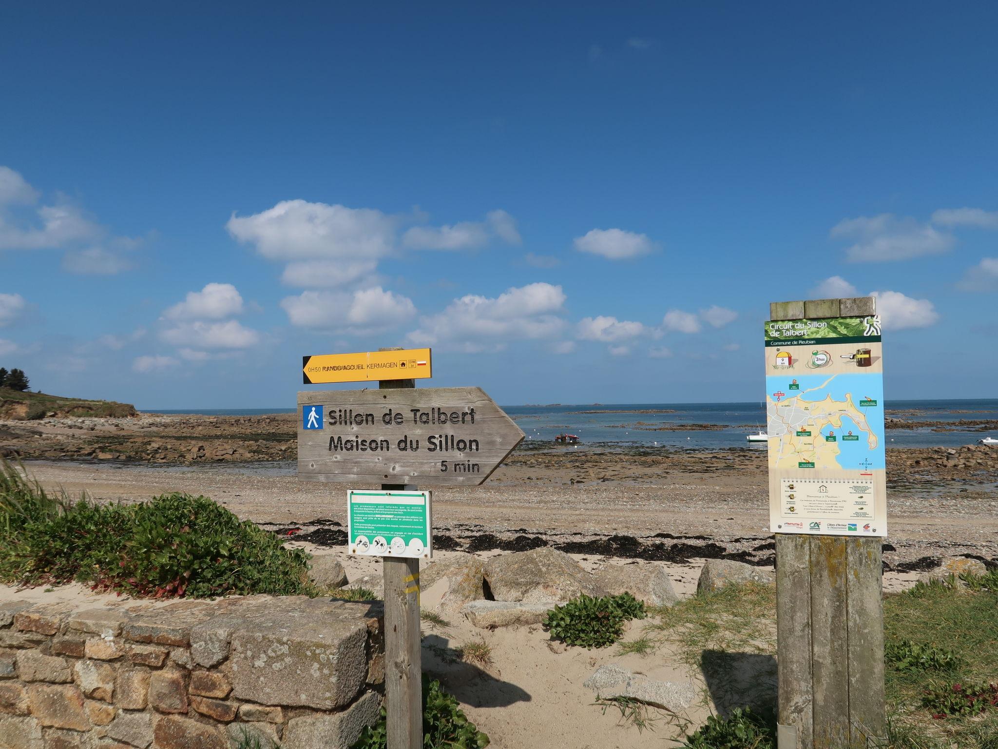 Photo 27 - Maison de 3 chambres à Pleubian avec jardin et vues à la mer