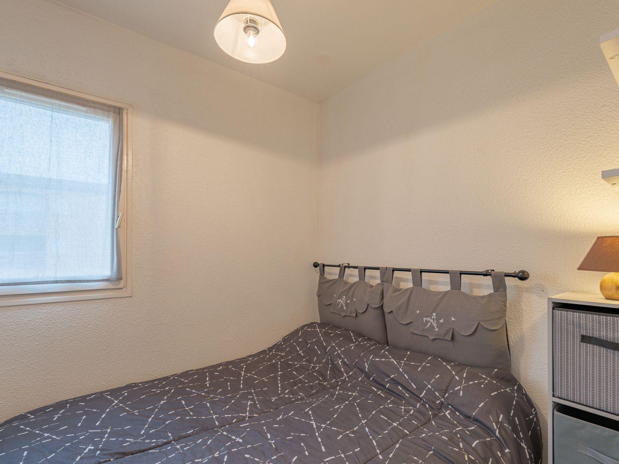Foto 4 - Appartamento con 2 camere da letto a Agde con terrazza e vista mare