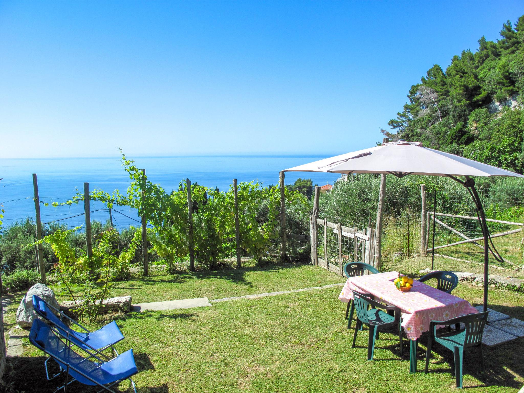 Photo 7 - 1 bedroom Apartment in Finale Ligure with garden