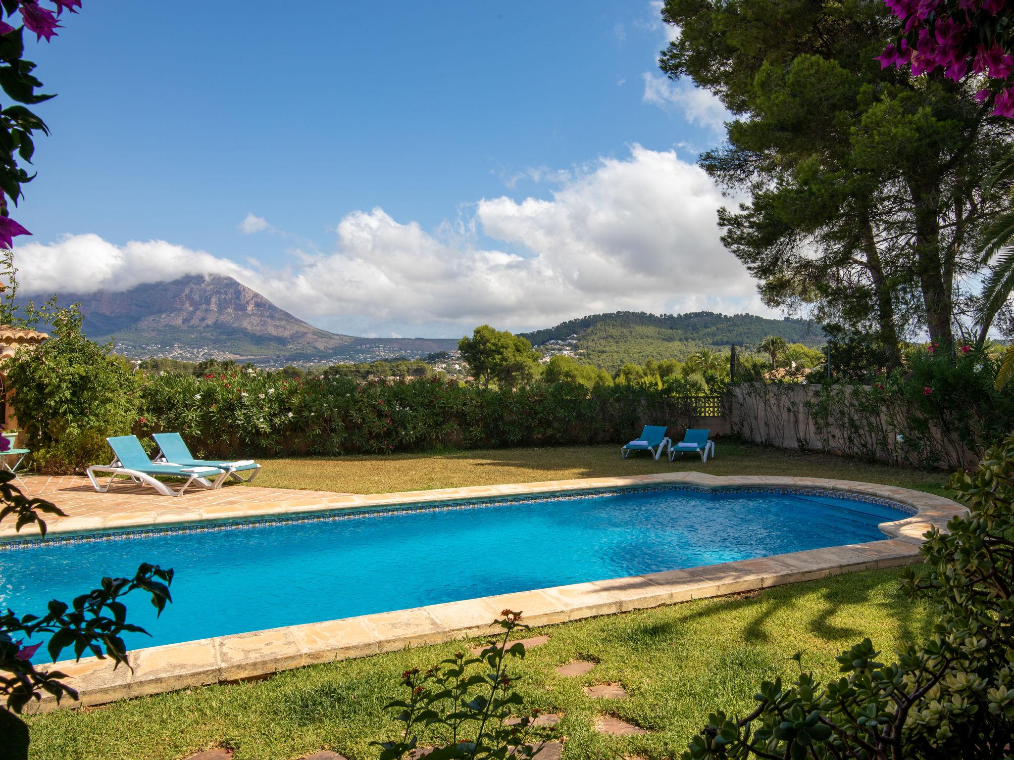 Photo 28 - 3 bedroom House in Jávea with private pool and garden