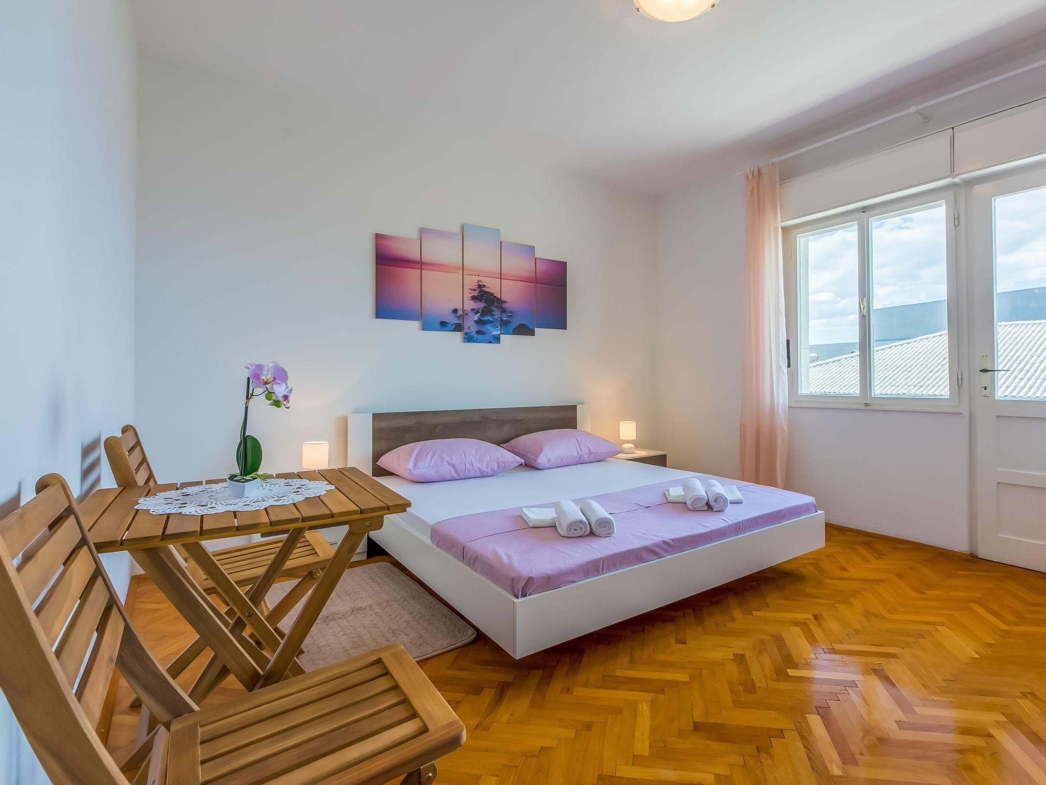 Foto 13 - Apartment mit 3 Schlafzimmern in Novi Vinodolski mit blick aufs meer