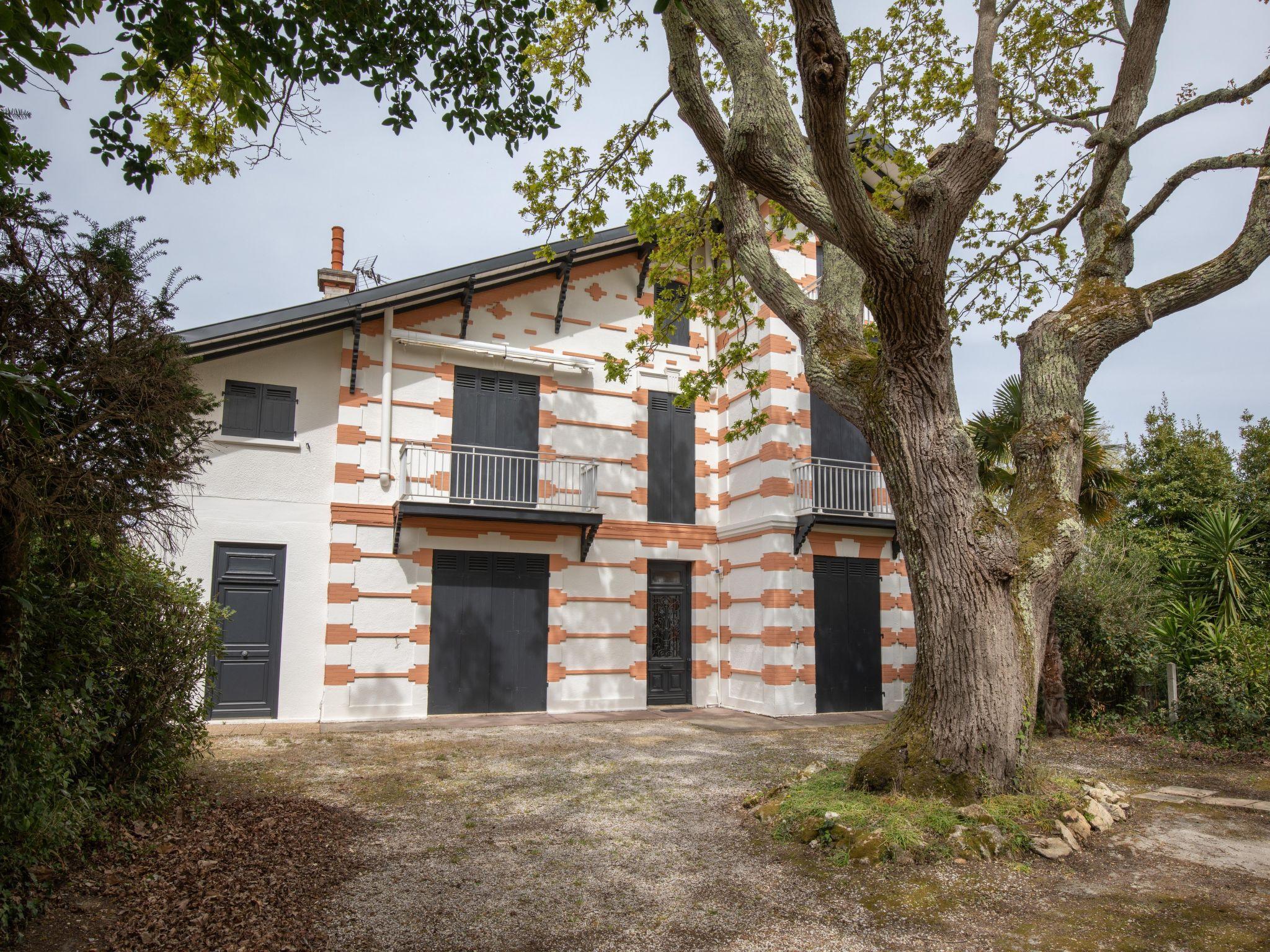 Foto 2 - Appartamento con 1 camera da letto a Arcachon con terrazza e vista mare