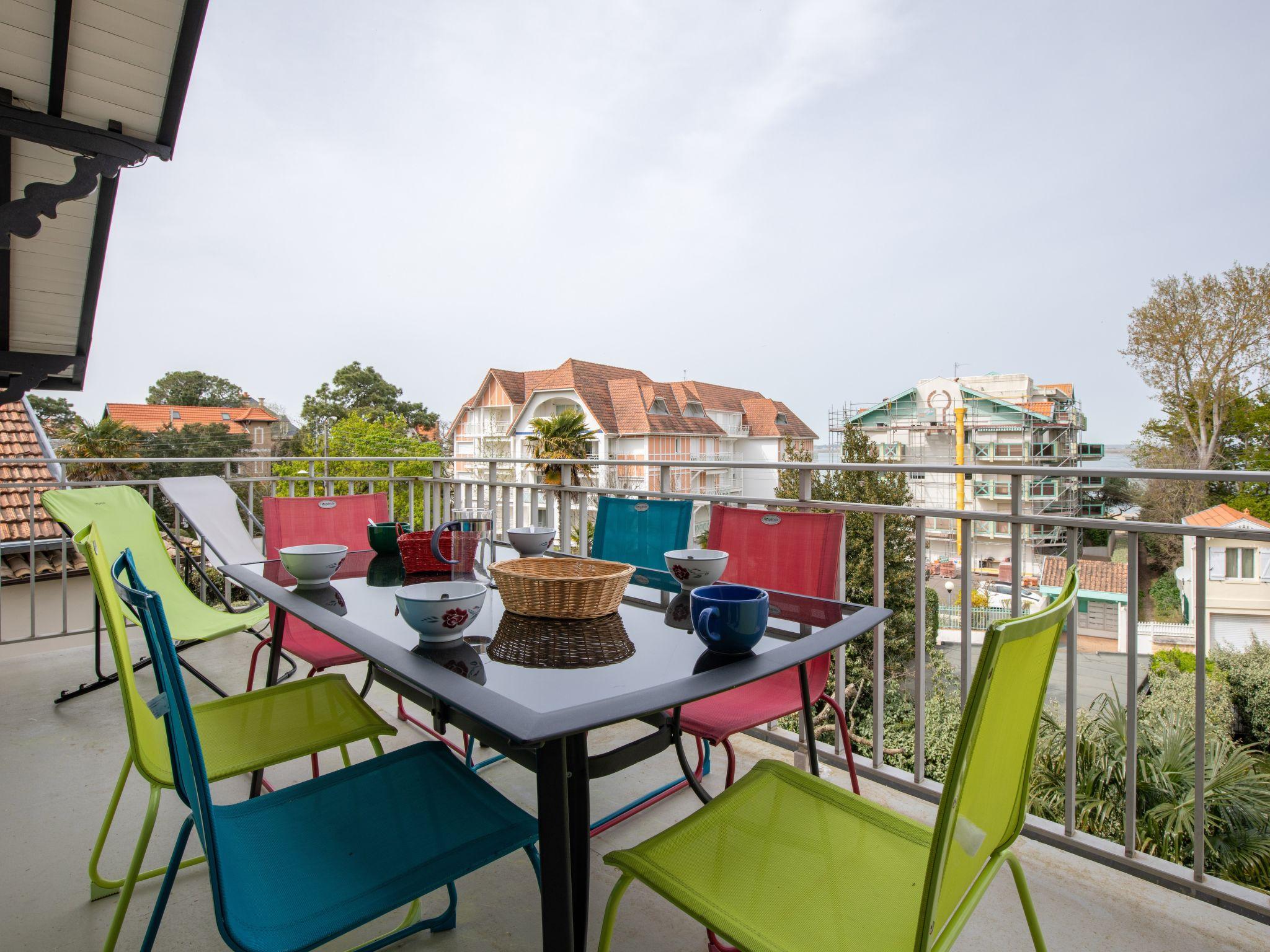 Foto 1 - Apartamento de 1 quarto em Arcachon com terraço e vistas do mar