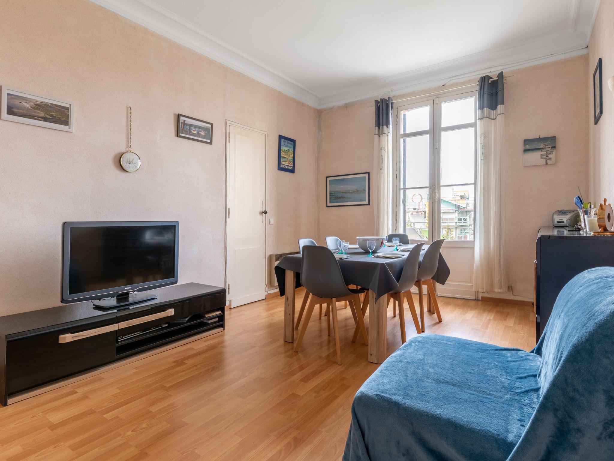 Photo 5 - 1 bedroom Apartment in Arcachon with terrace and sea view