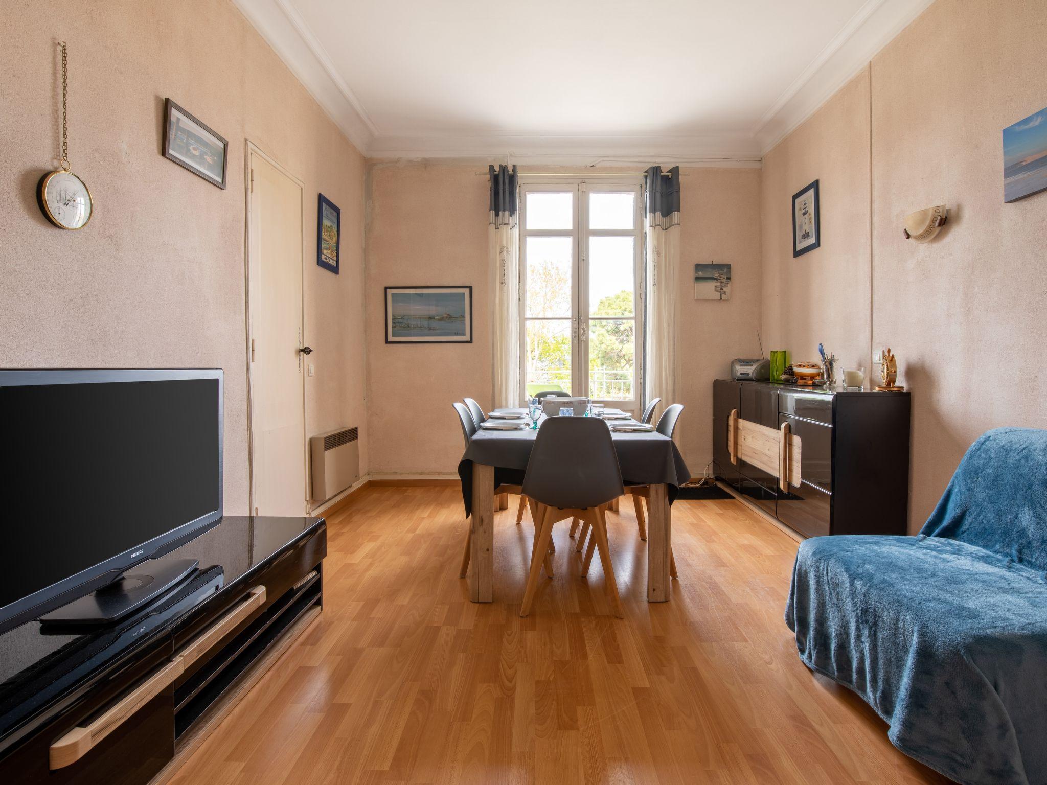 Photo 6 - 1 bedroom Apartment in Arcachon with terrace and sea view