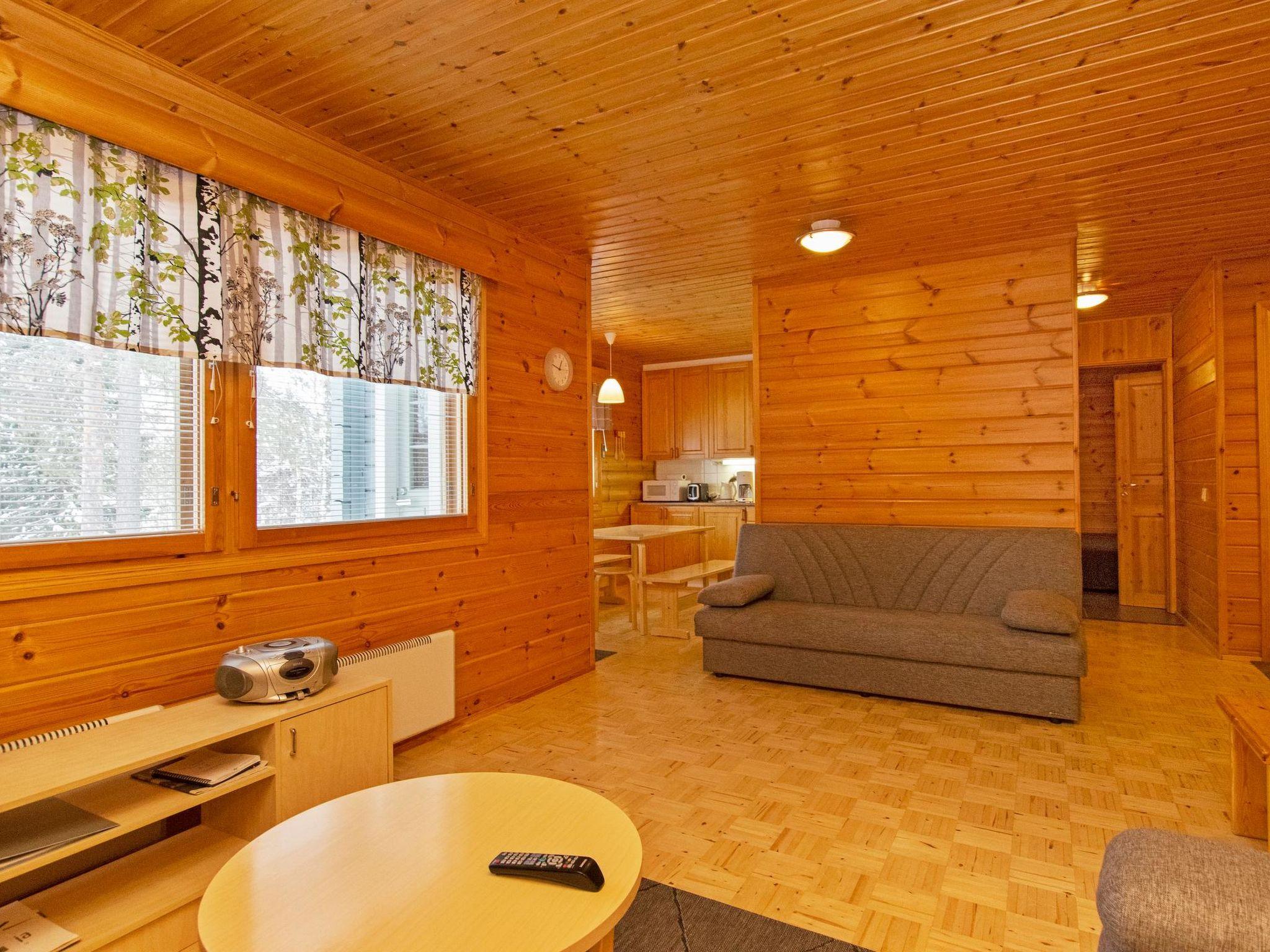 Foto 5 - Haus mit 2 Schlafzimmern in Puolanka mit sauna und blick auf die berge