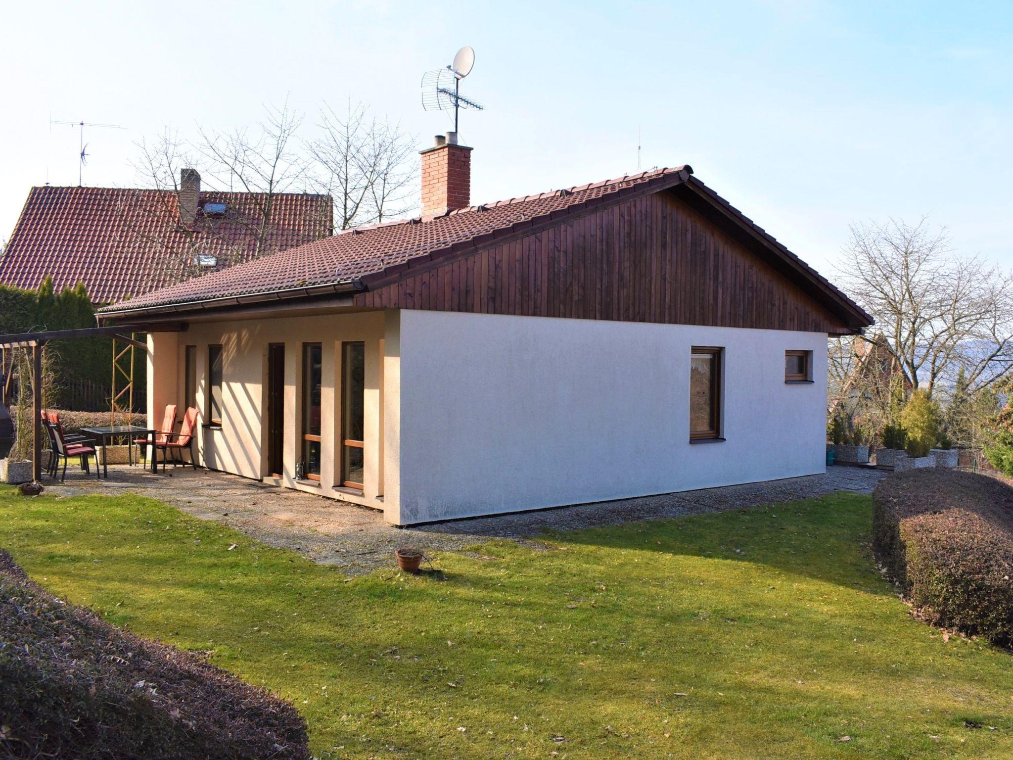 Photo 21 - 2 bedroom House in Rabyně with garden and mountain view