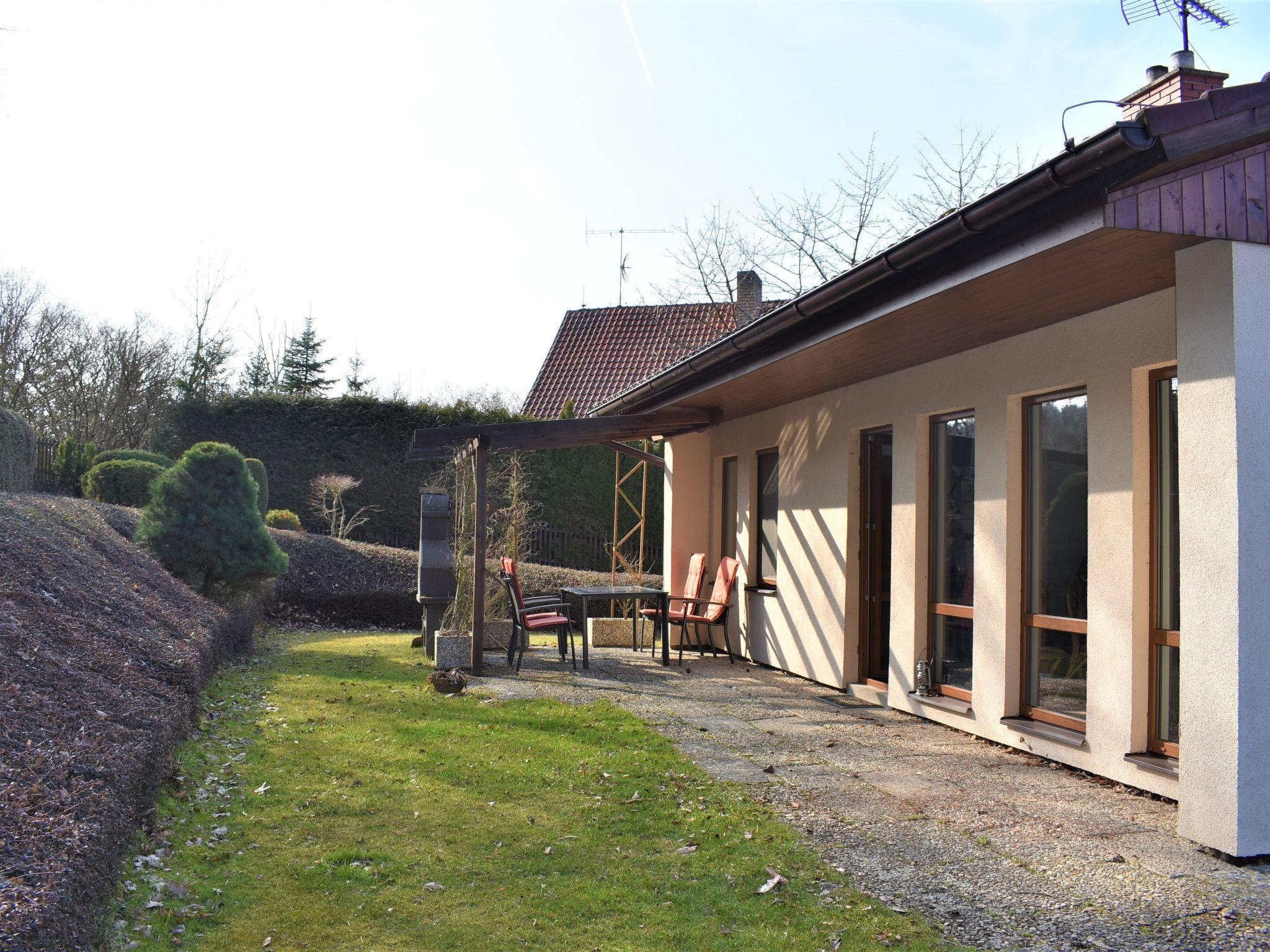 Photo 19 - 2 bedroom House in Rabyně with garden