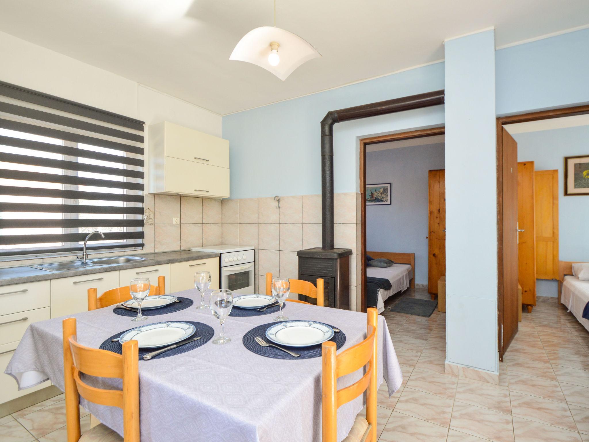 Foto 6 - Casa con 4 camere da letto a Sebenico con terrazza e vista mare