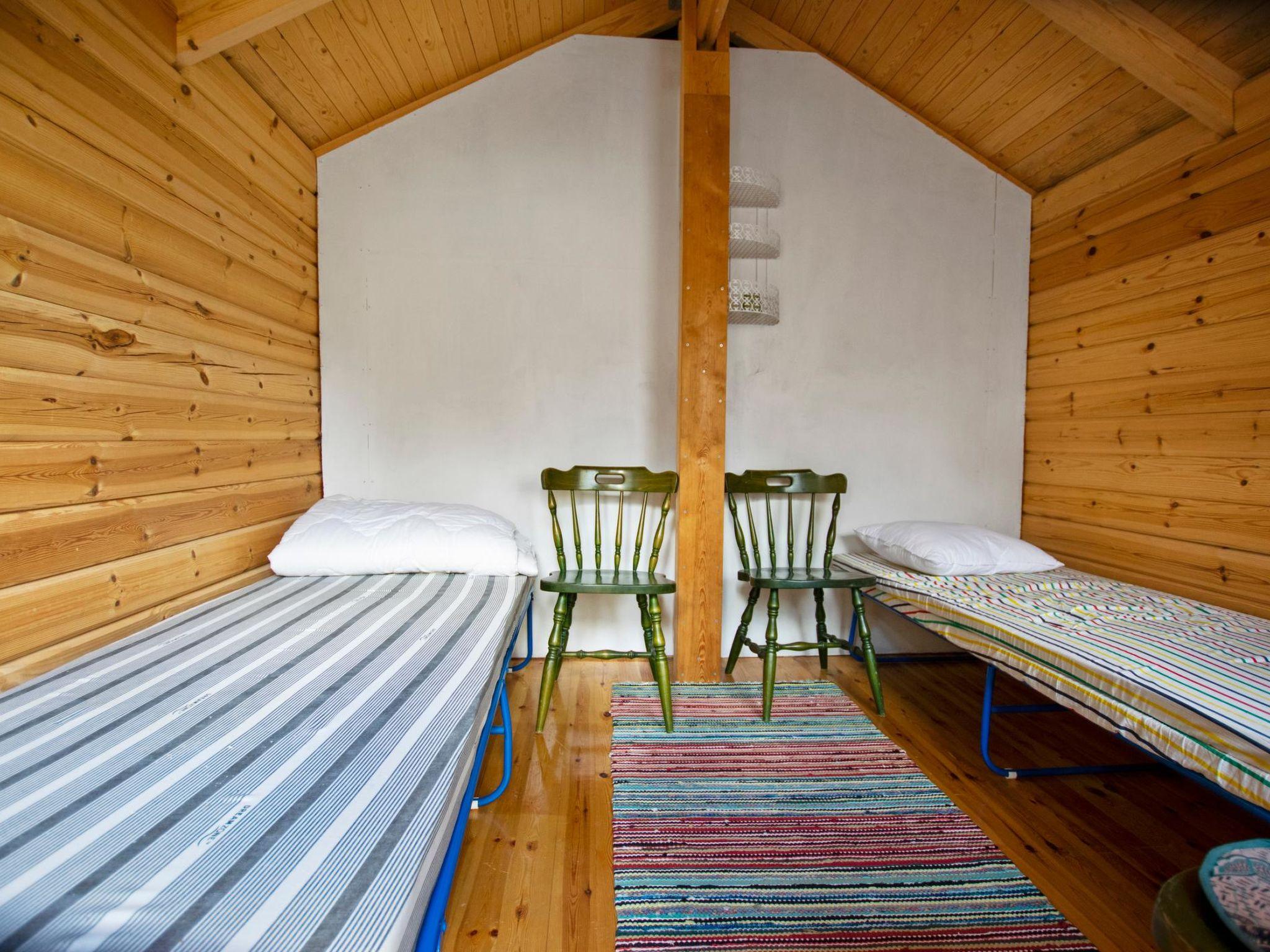 Foto 34 - Haus mit 1 Schlafzimmer in Jyväskylä mit sauna
