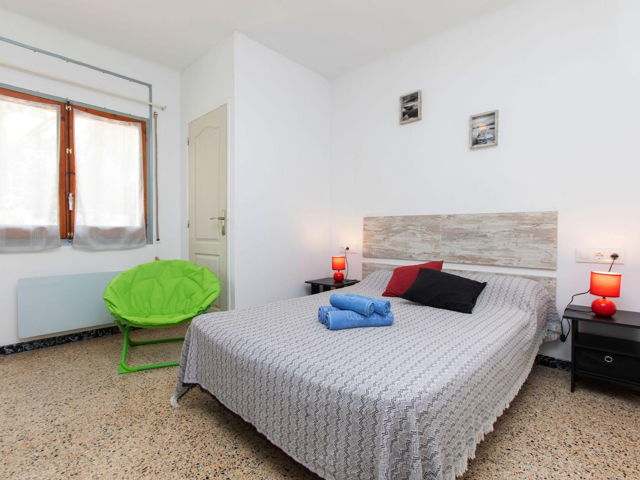 Foto 4 - Appartamento con 2 camere da letto a Llançà con terrazza