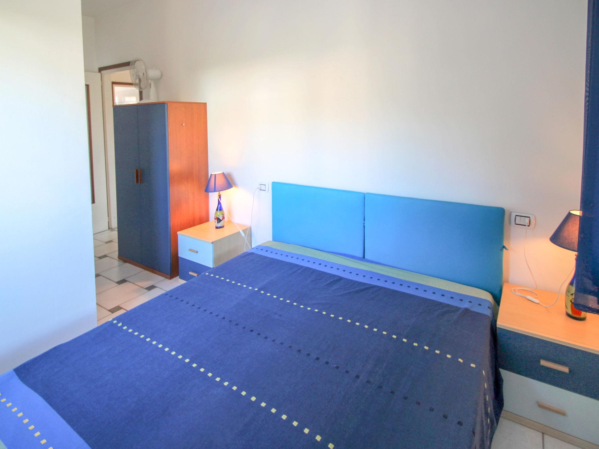 Foto 11 - Appartamento con 3 camere da letto a Luino con piscina e vista sulle montagne